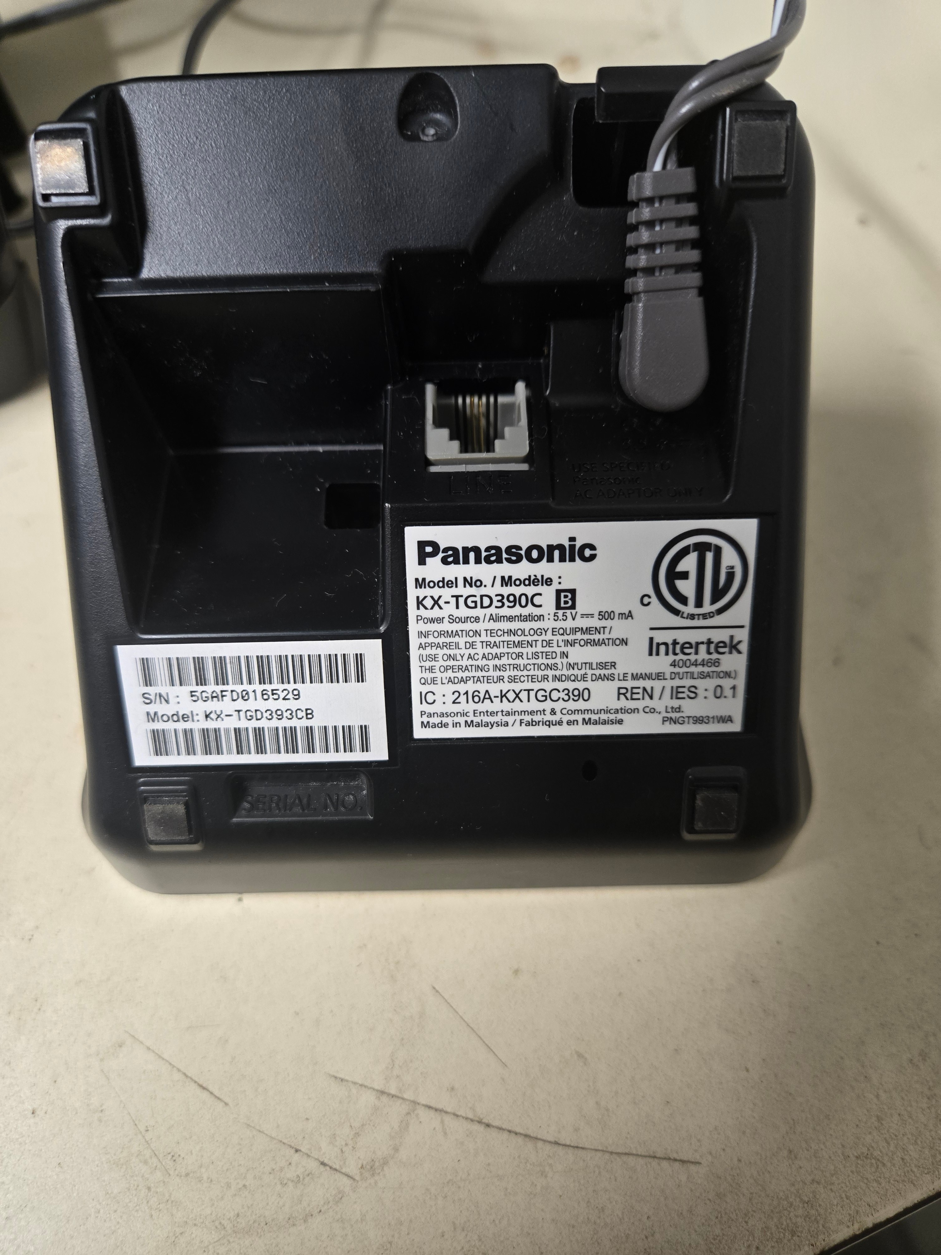 Panasonic Cordless Phone System KX-TGD390C - photo 4