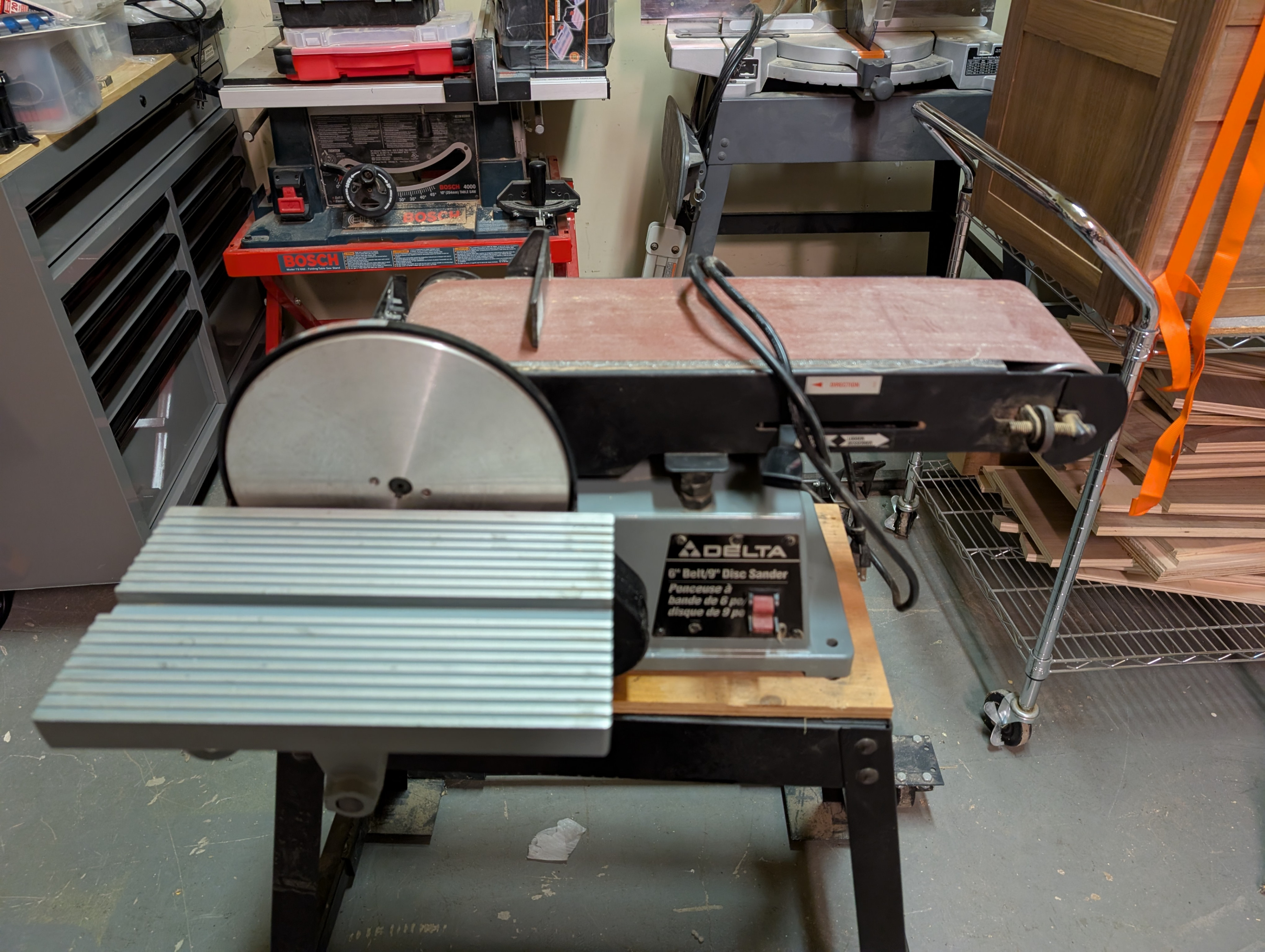 Delta 9" disc/ 6"x48" Belt Sander - photo 5