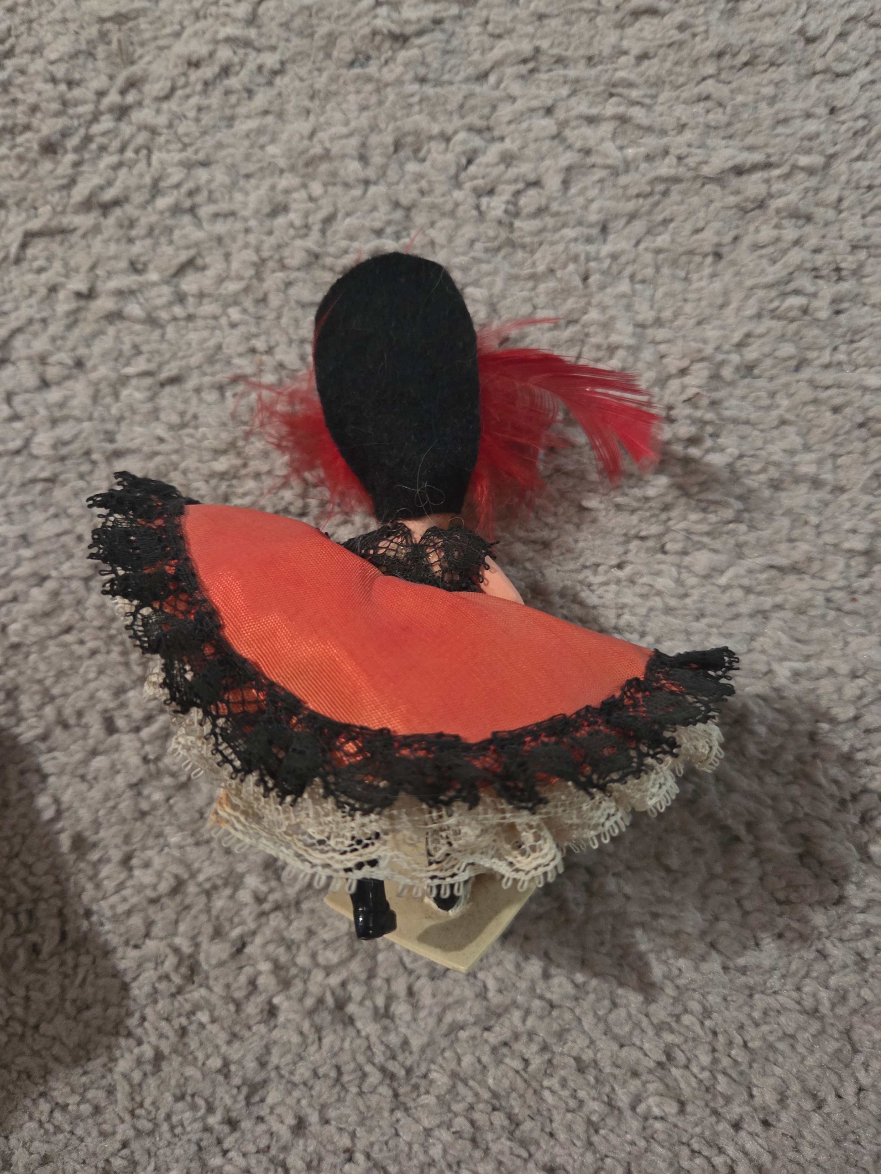 Vintage Spanish Flamenco Dancer Souvenir Doll, 4" H - photo 2