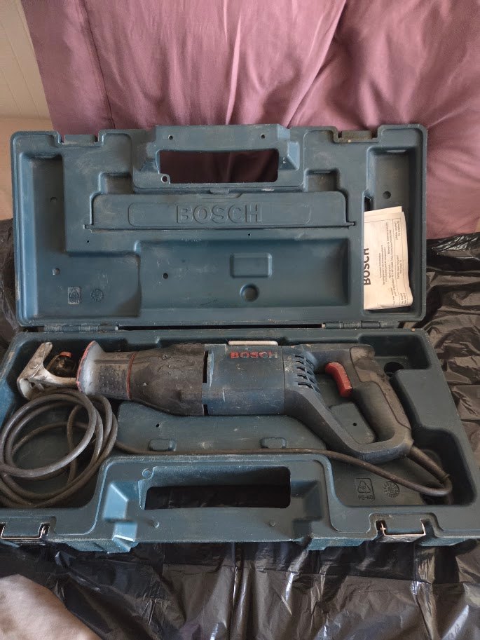 Bosch RS5 Corded Reciprocating Saw (9 Amp) with Hard Case - photo 2