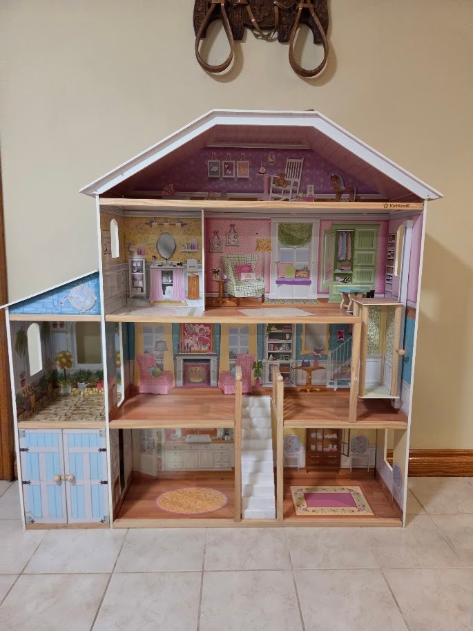 KidKraft Wooden Dollhouse with Furniture & Accessories