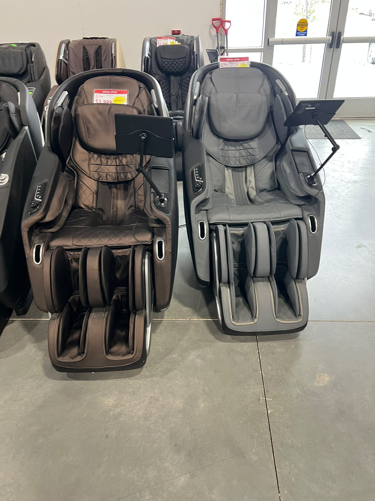Brand new luxury 4D massage chair — $3999!