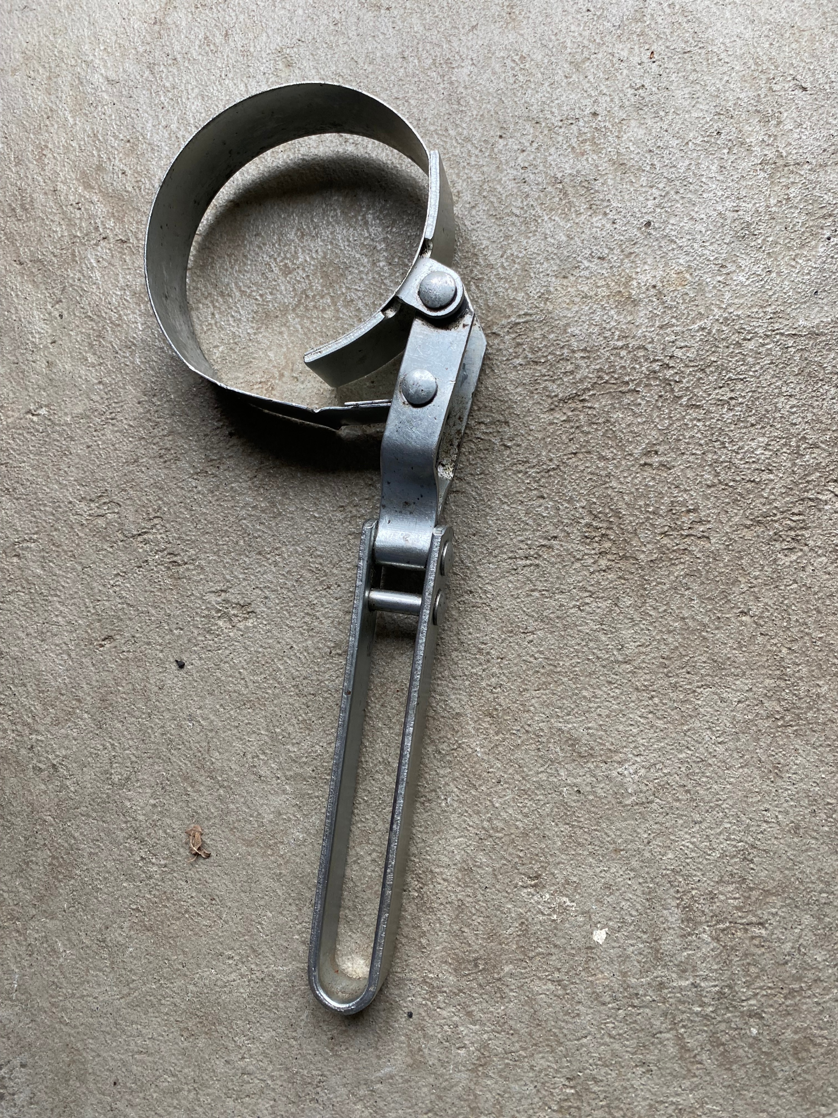 Oil Filter Wrench – Swivel Oil Filter Wrench / Tool – $6 - photo 3