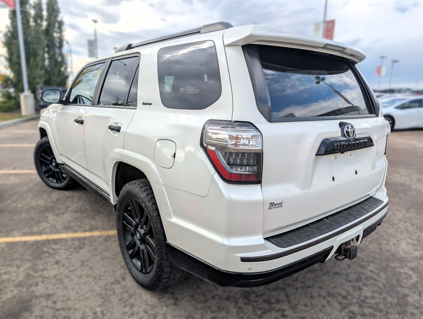 2019 Toyota 4Runner - photo 4