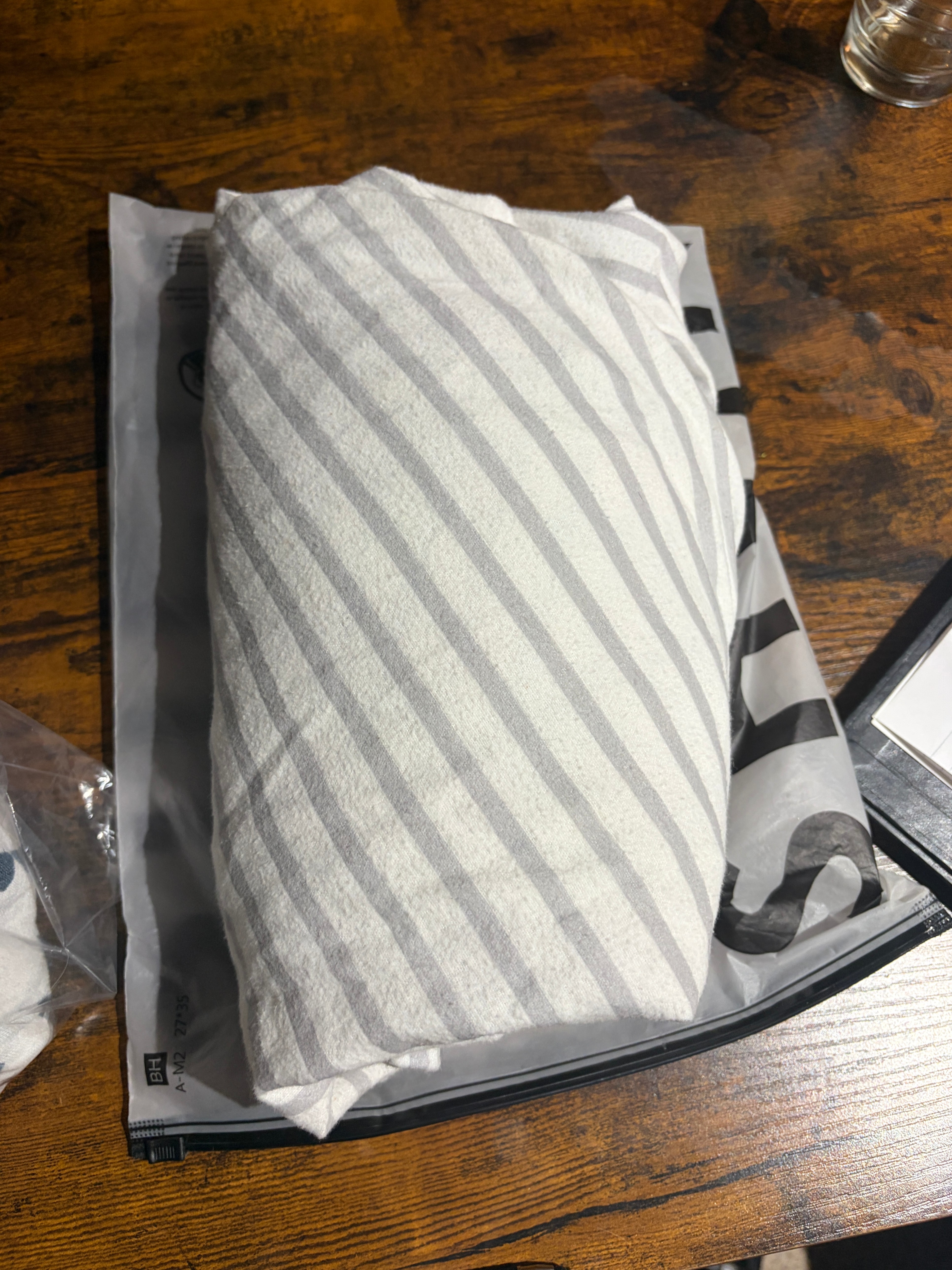 Organic Cotton Crib Sheet & Polyester (2)