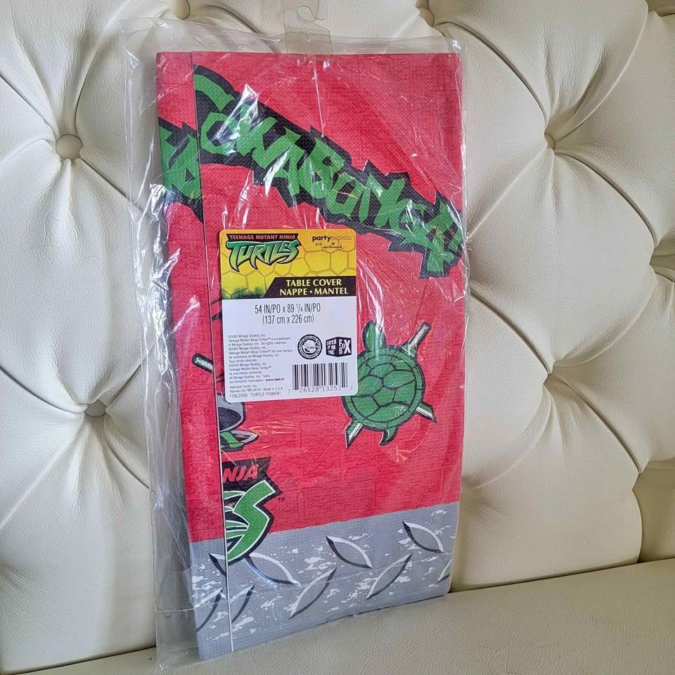 2003 TMNT paper table cover Hallmark sealed