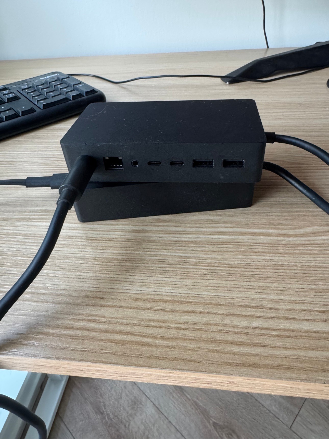 Microsoft Surface Dock 2 (199W) - Dual 4K, Ethernet