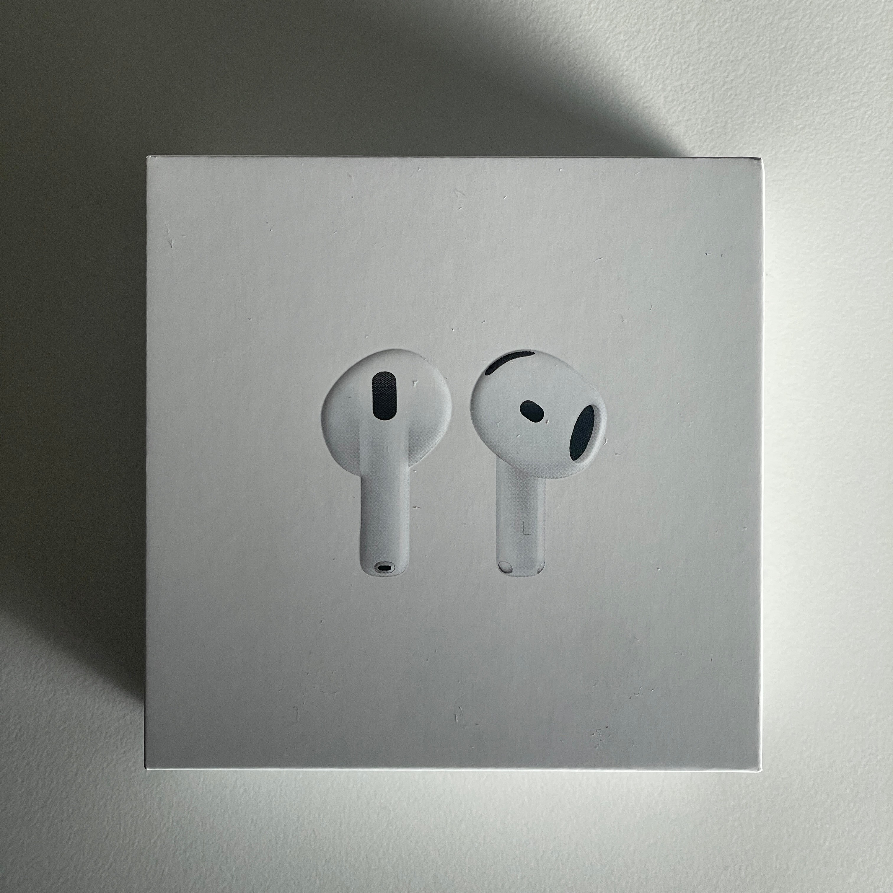 Apple AirPods 5 – Sealed, Unopened