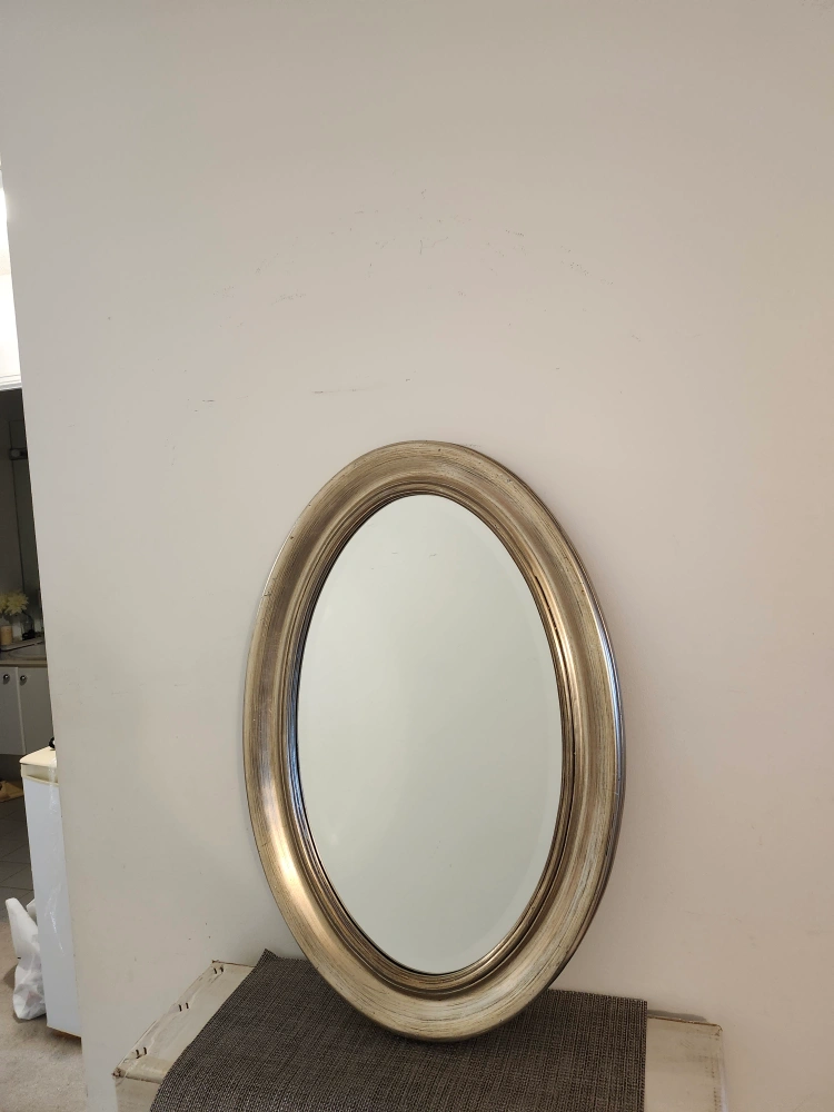 Oval Framed Mirror - photo 3