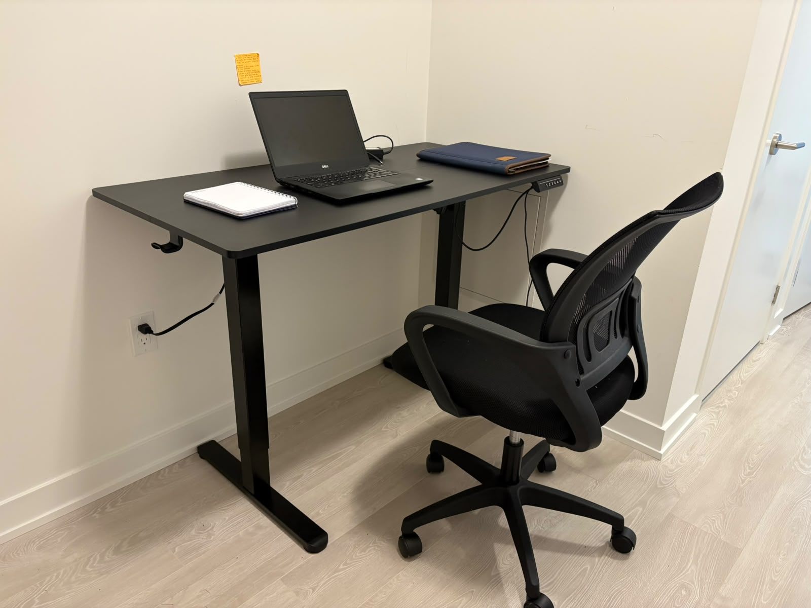 ErGear Electric Standing Desk – Like New - photo 2