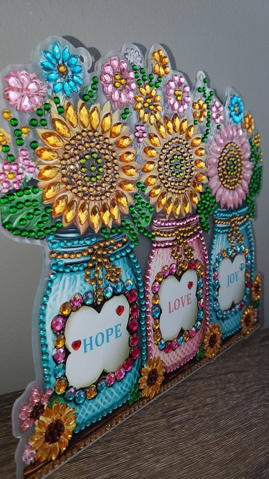Sunflower "Hope Love Joy" Finished Diamond Art Hanging - photo 5