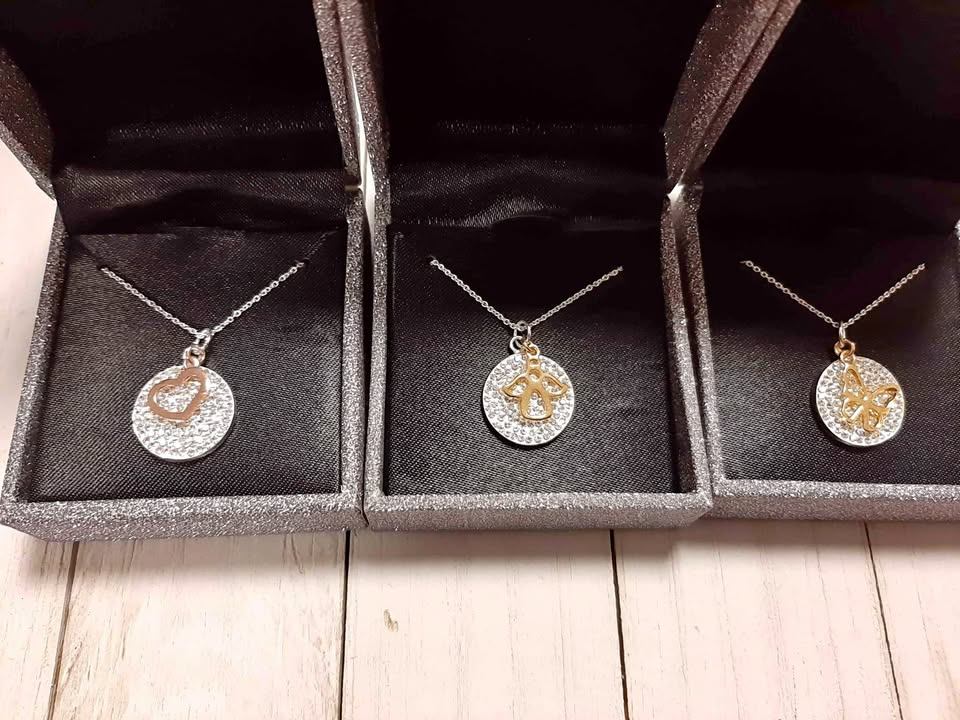 Sterling silver 925 pendant chain set