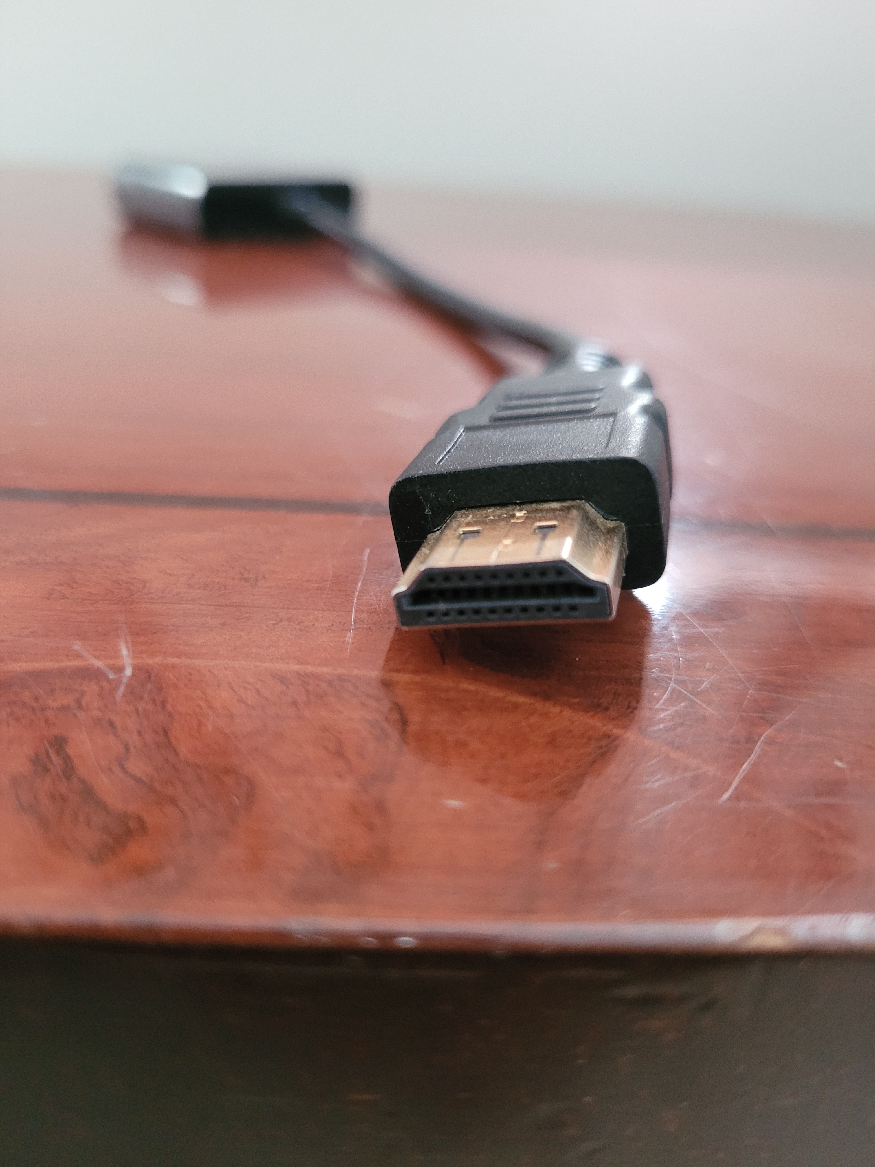 HDMI to VGA Adapter - photo 3