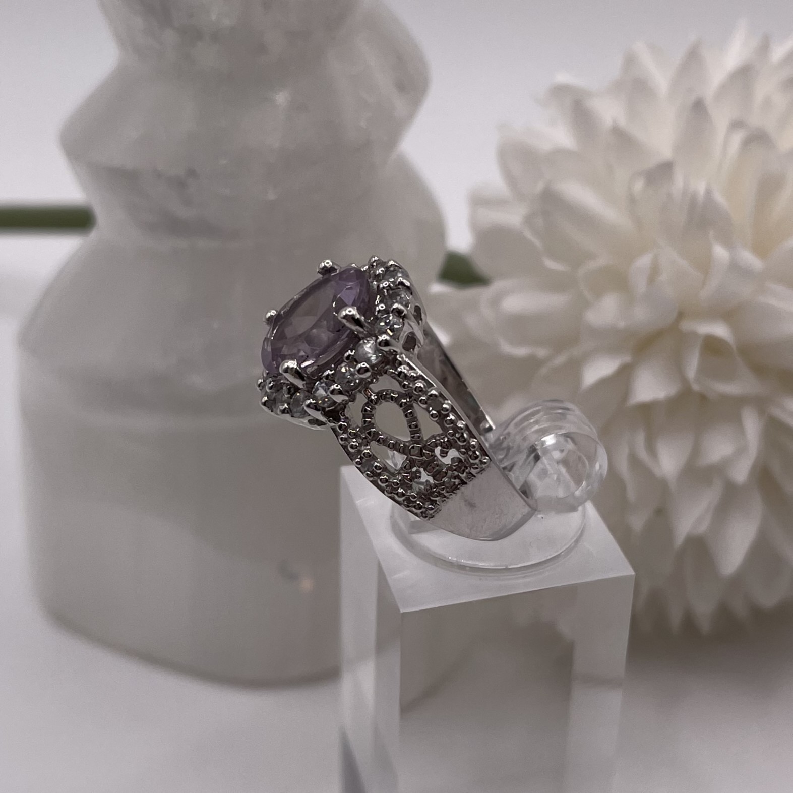 Amethyst & Cubic Zirconia Sterling Silver Ring (Size 7) - photo 3
