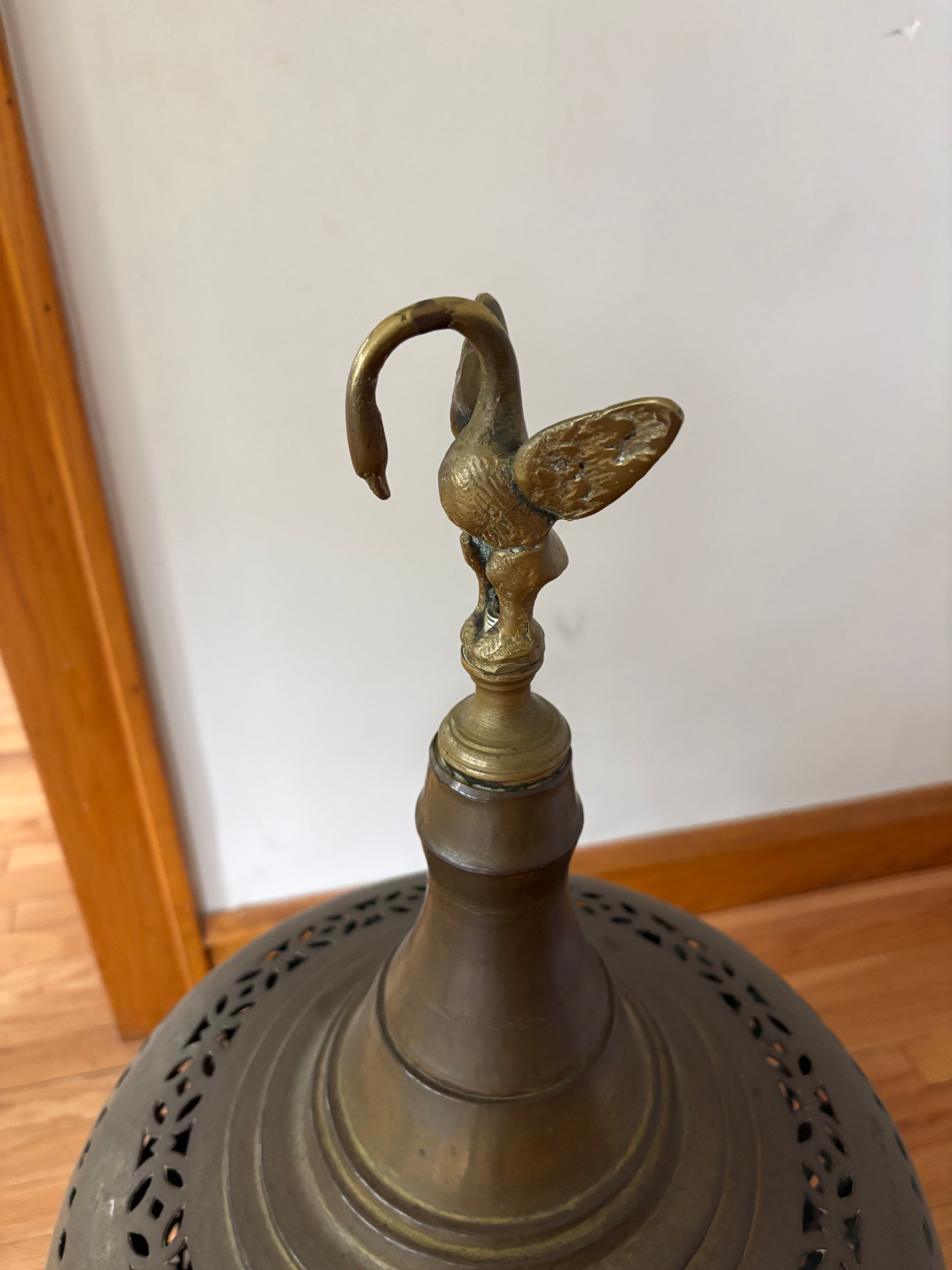 Antique Venetian-style or Ottoman/Turkish brass bell brazier - photo 3