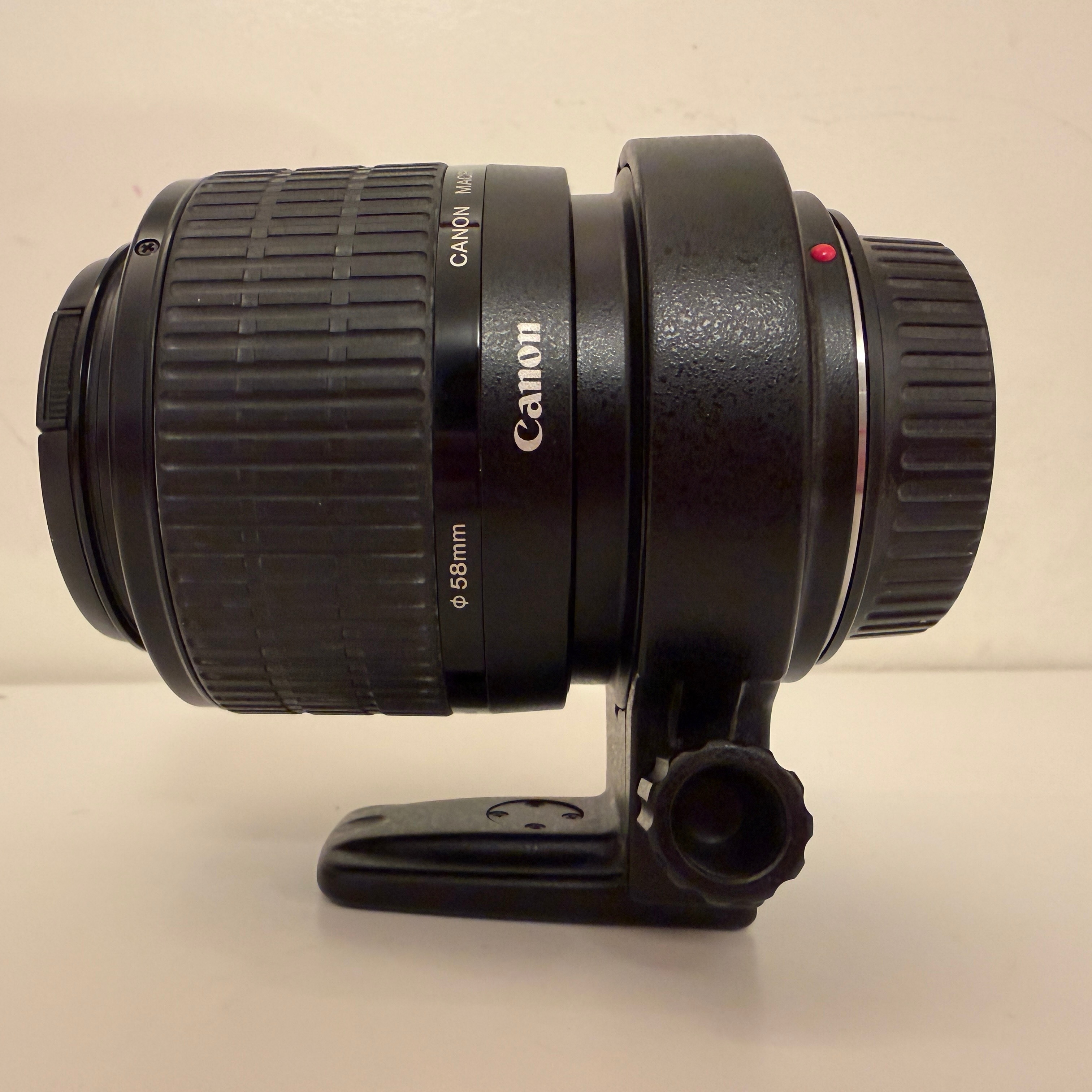 Canon MP-E 65mm f/2.8 1–5x Macro