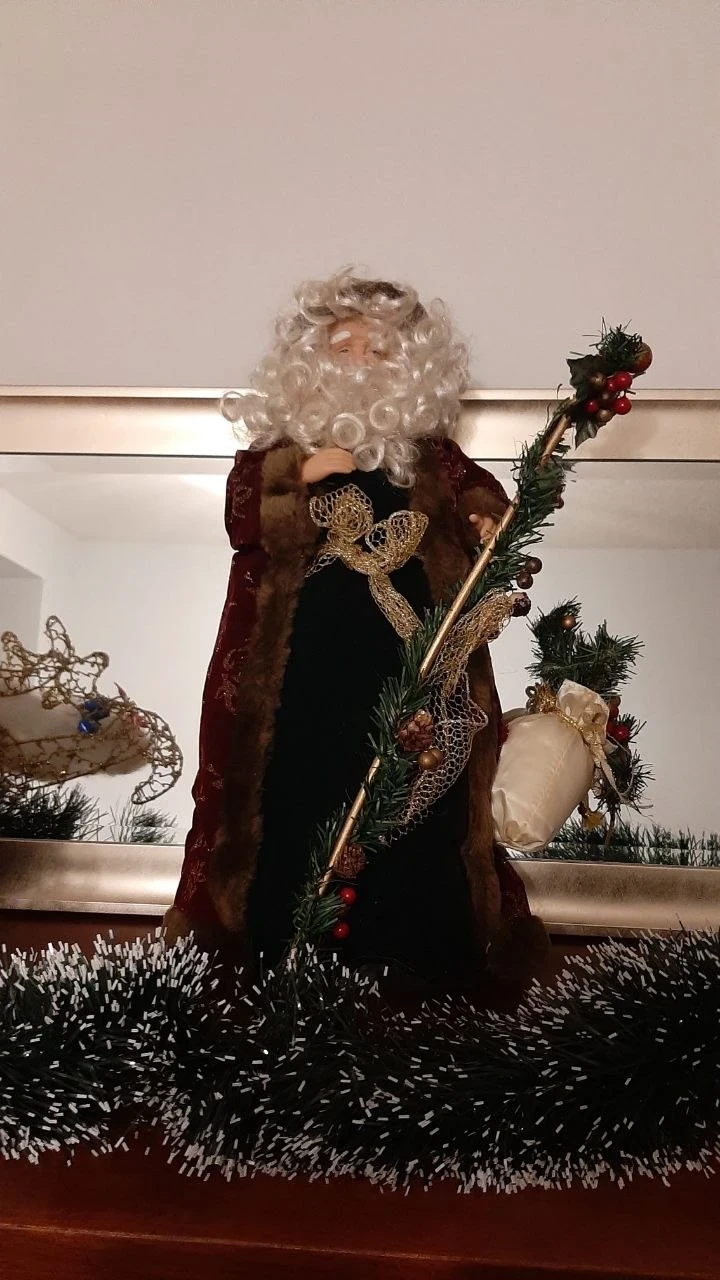Vintage Style Christmas Santa Figurine