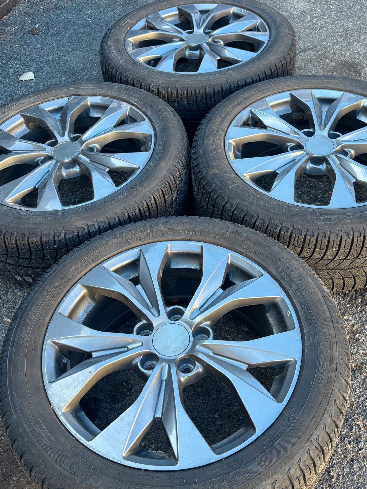 17”Honda Civic/TL/ILX/Accord(5x114)+215/50/R17 Michelin snows - photo 2