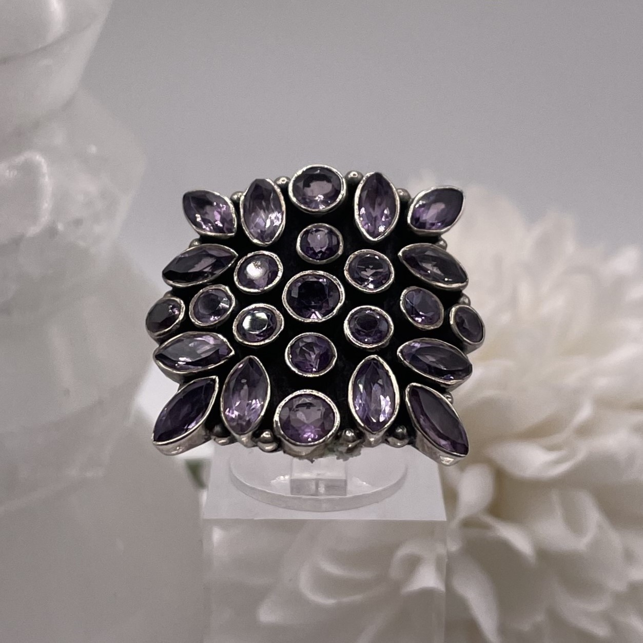 Amethyst Cocktail Ring in Sterling Silver (Size 7) - photo 4