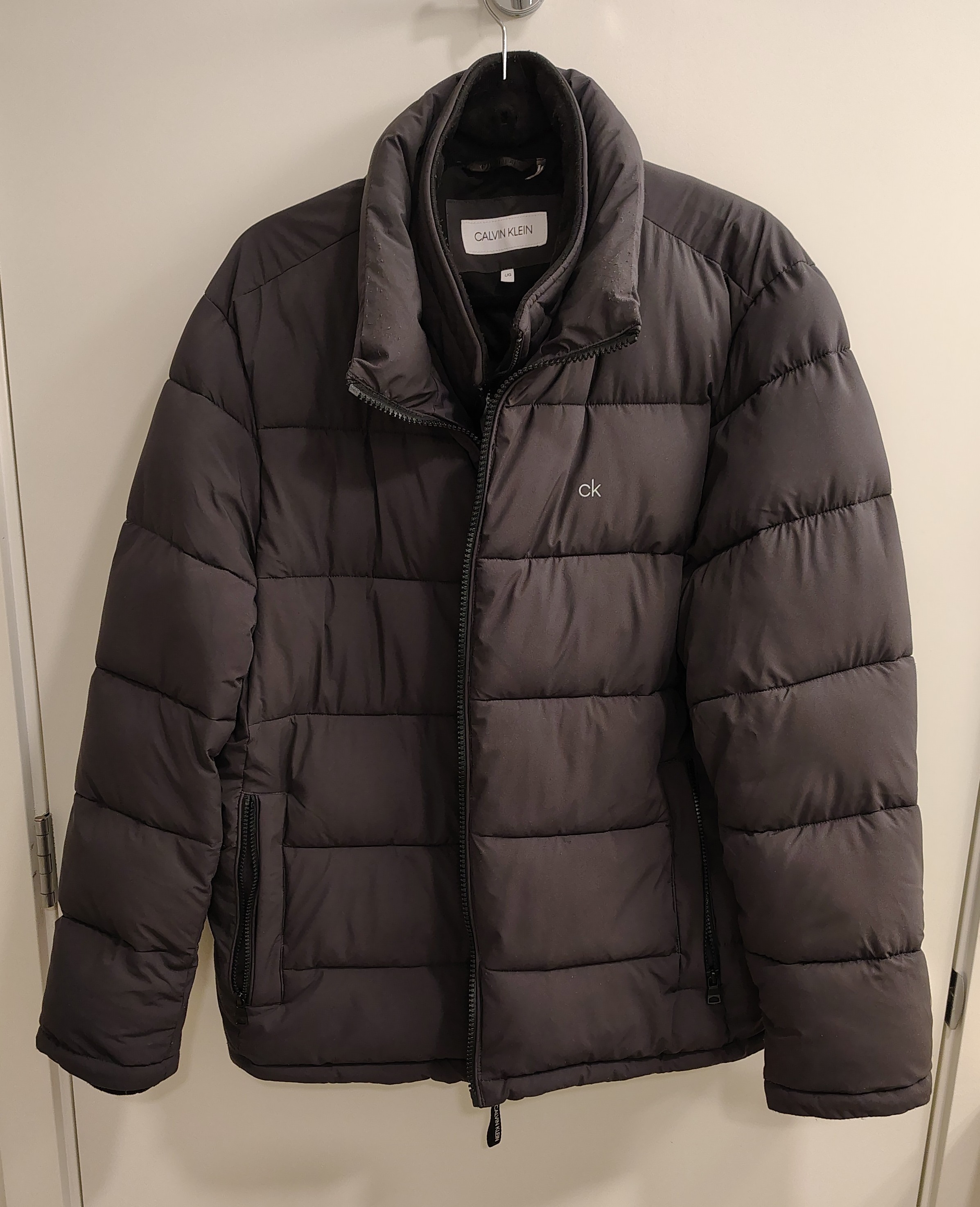 Calvin Klein Puffer Jacket – Men’s Large (L/G)