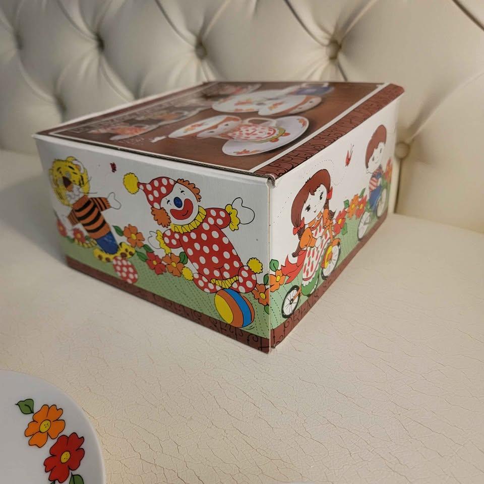 Vintage 3 Piece Porcelain Children's Set - Girls Design - Mug - photo 3