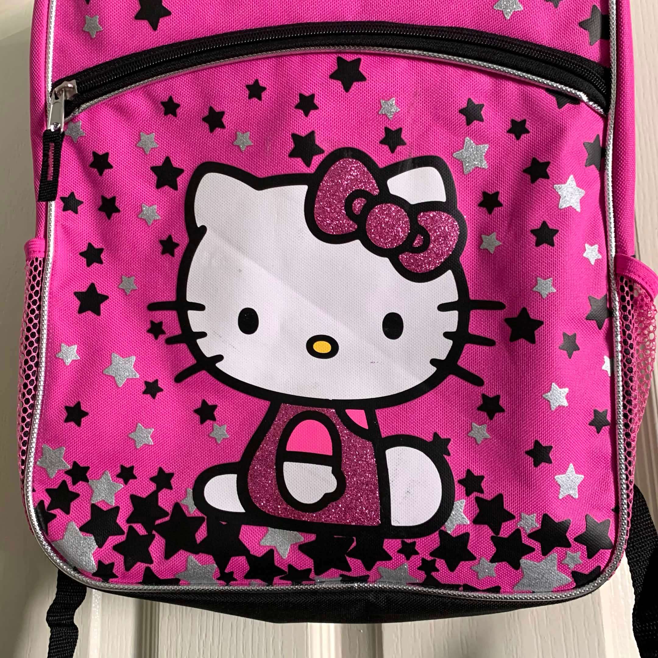 Hello Kitty Backpack - photo 3