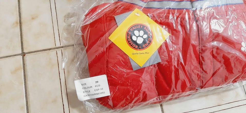 Various sized dog bodysuits jackets in red. Raincoats - photo 2