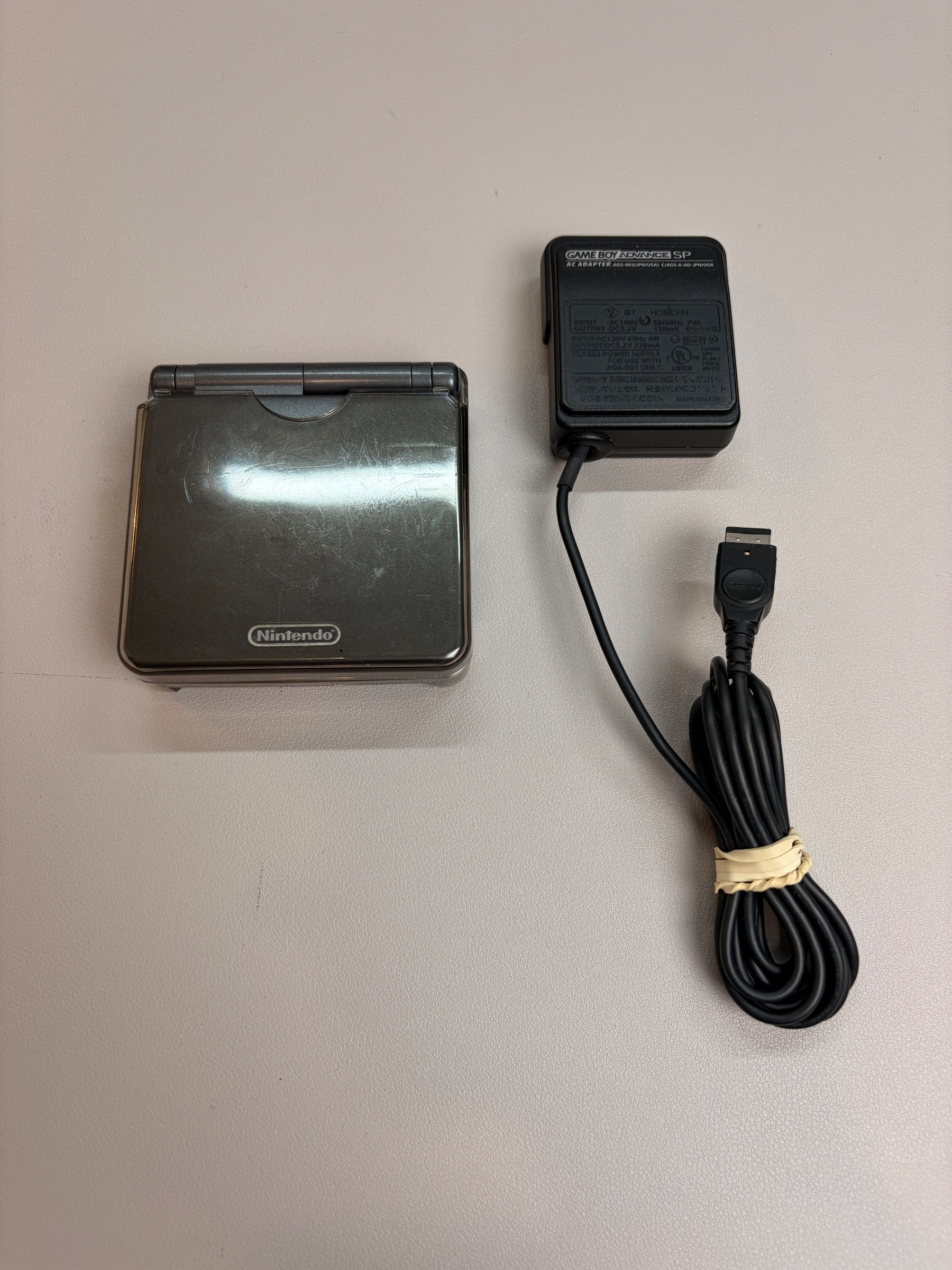 Nintendo Game Boy Advance SP — AGS-101 Backlit, Black - photo 3