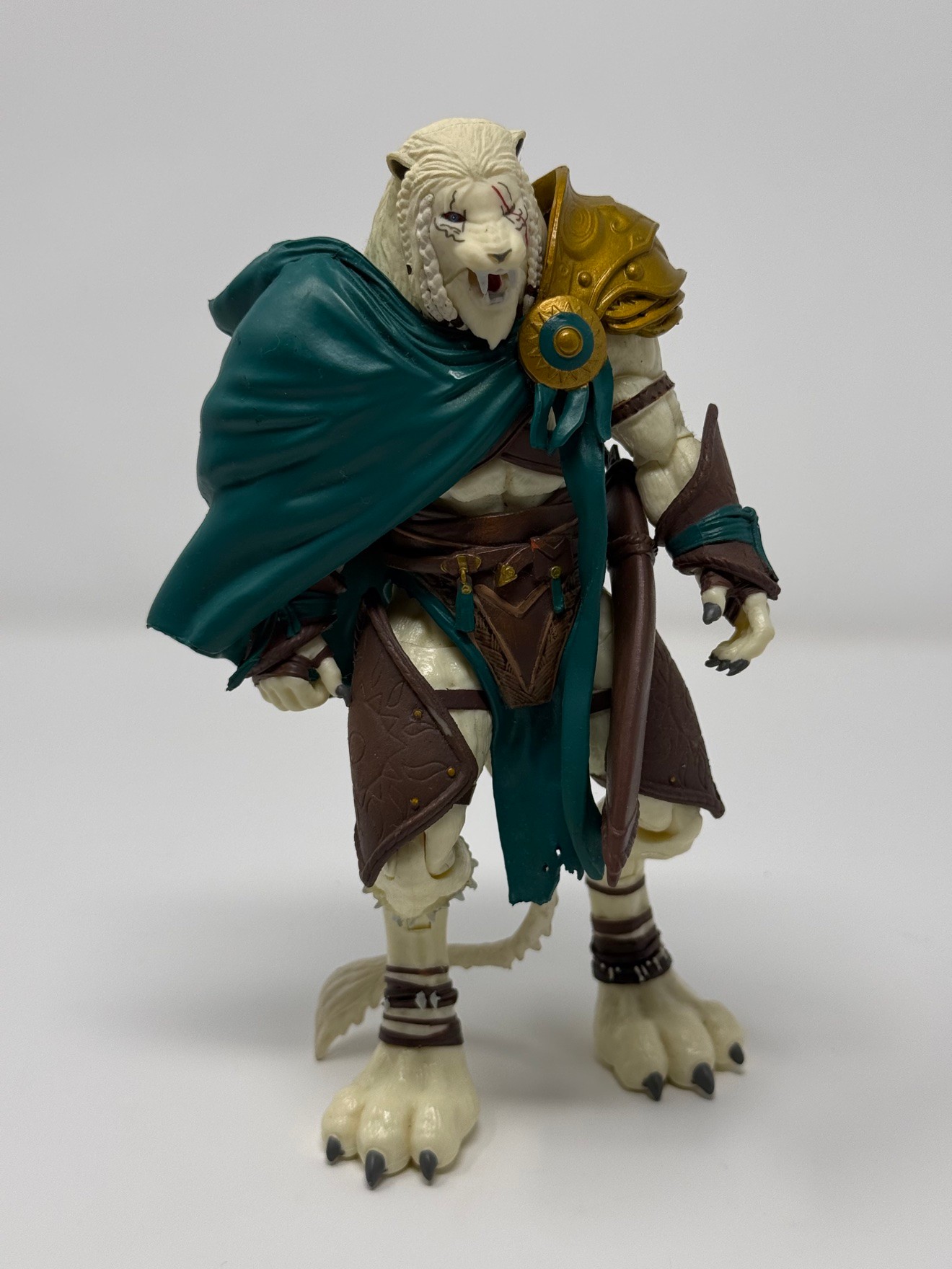 Funko MTG Ajani Goldmane Legacy Figure