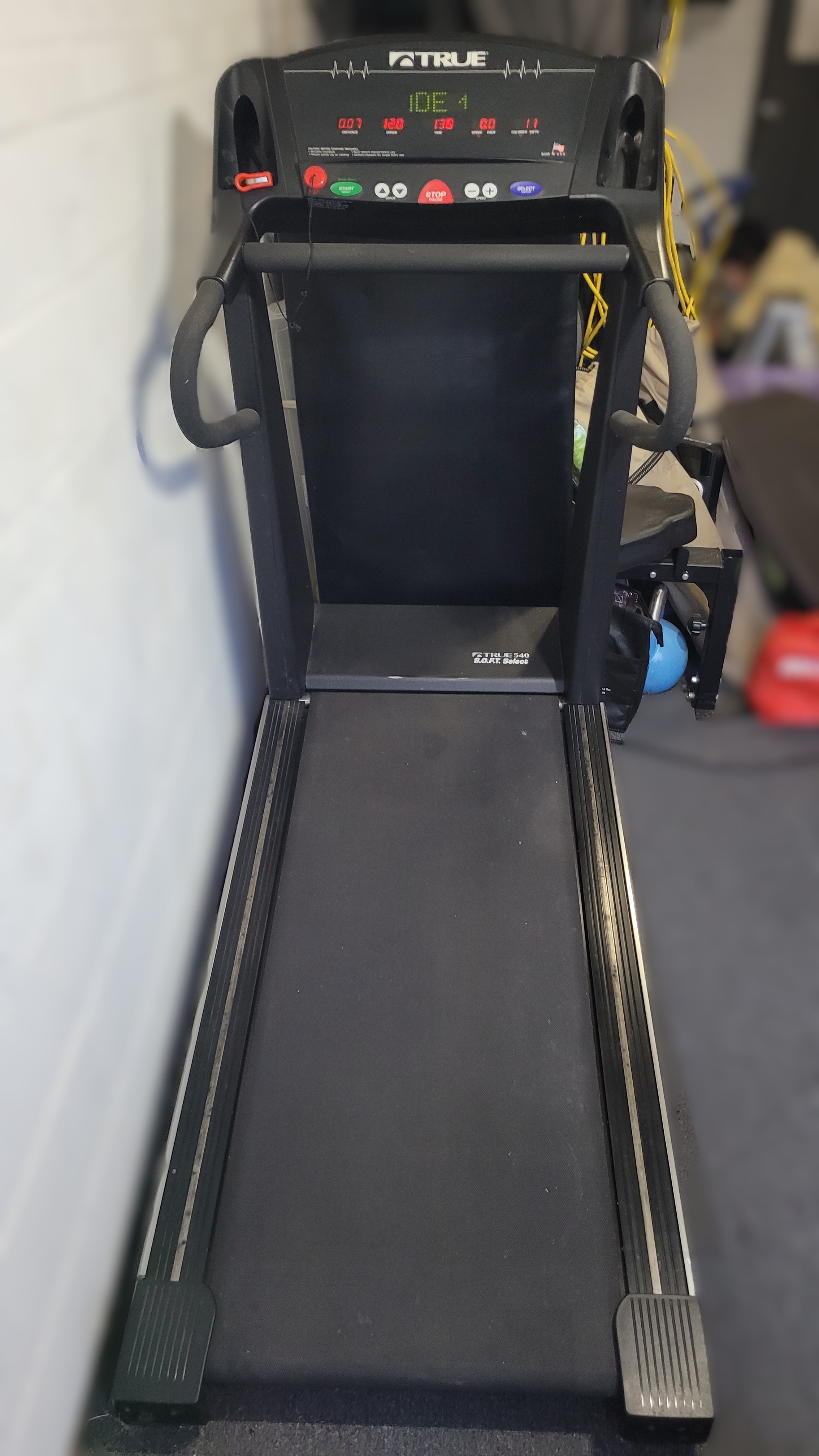 True Fitness 540 S.O.F.T Treadmill, club-quality, one owner