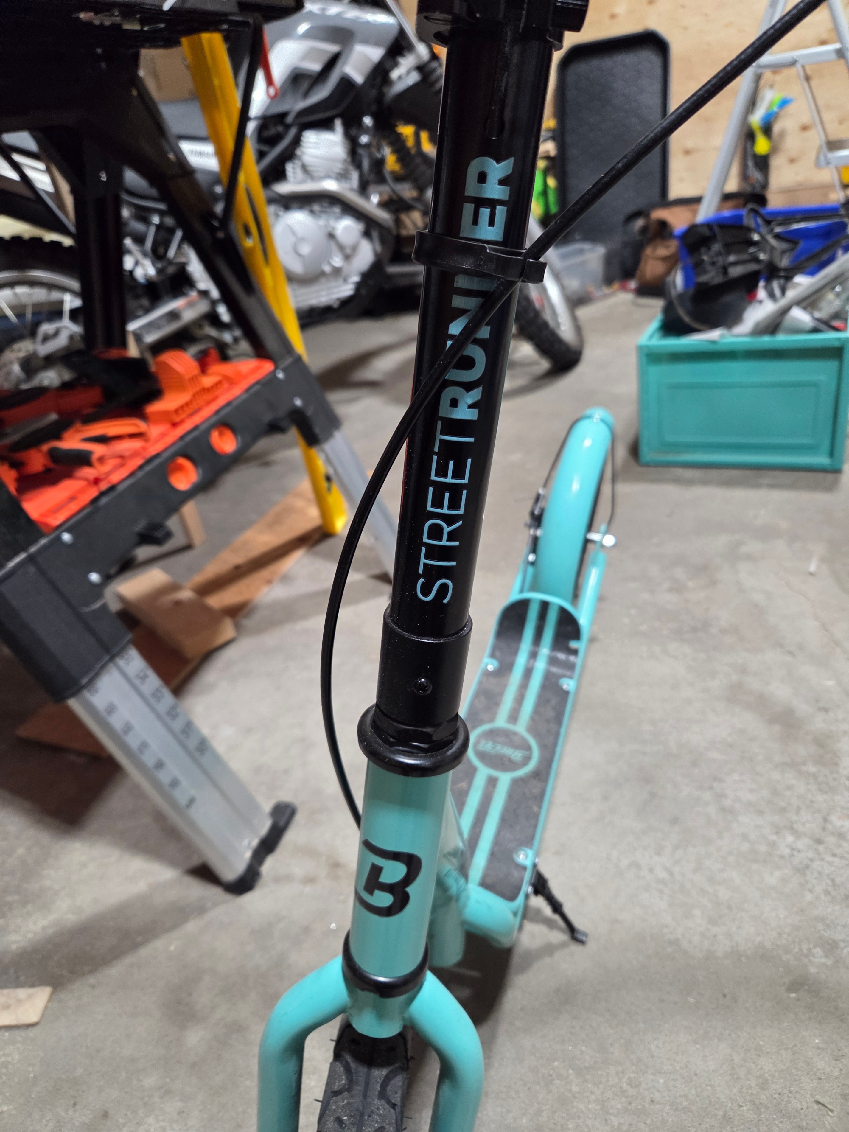 Street Runner Breeze - BMX Cruising Scooter