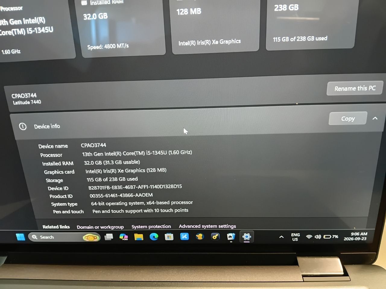 Dell Latitude 7450, 14-inch business laptop, manufactured 2025. - photo 5