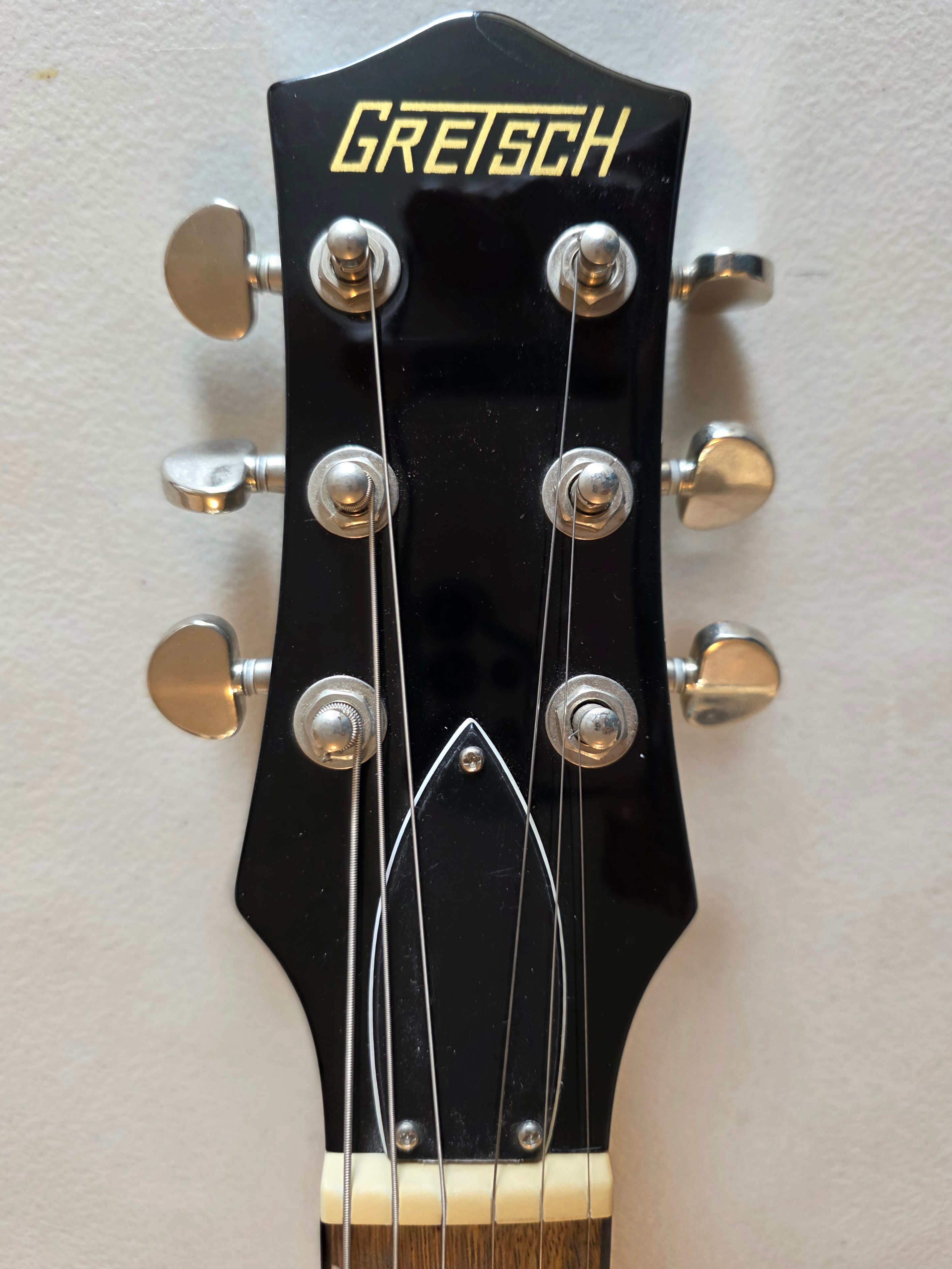 Gretsch Streamliner Jet Club w/ JOYO Small Amp - photo 5