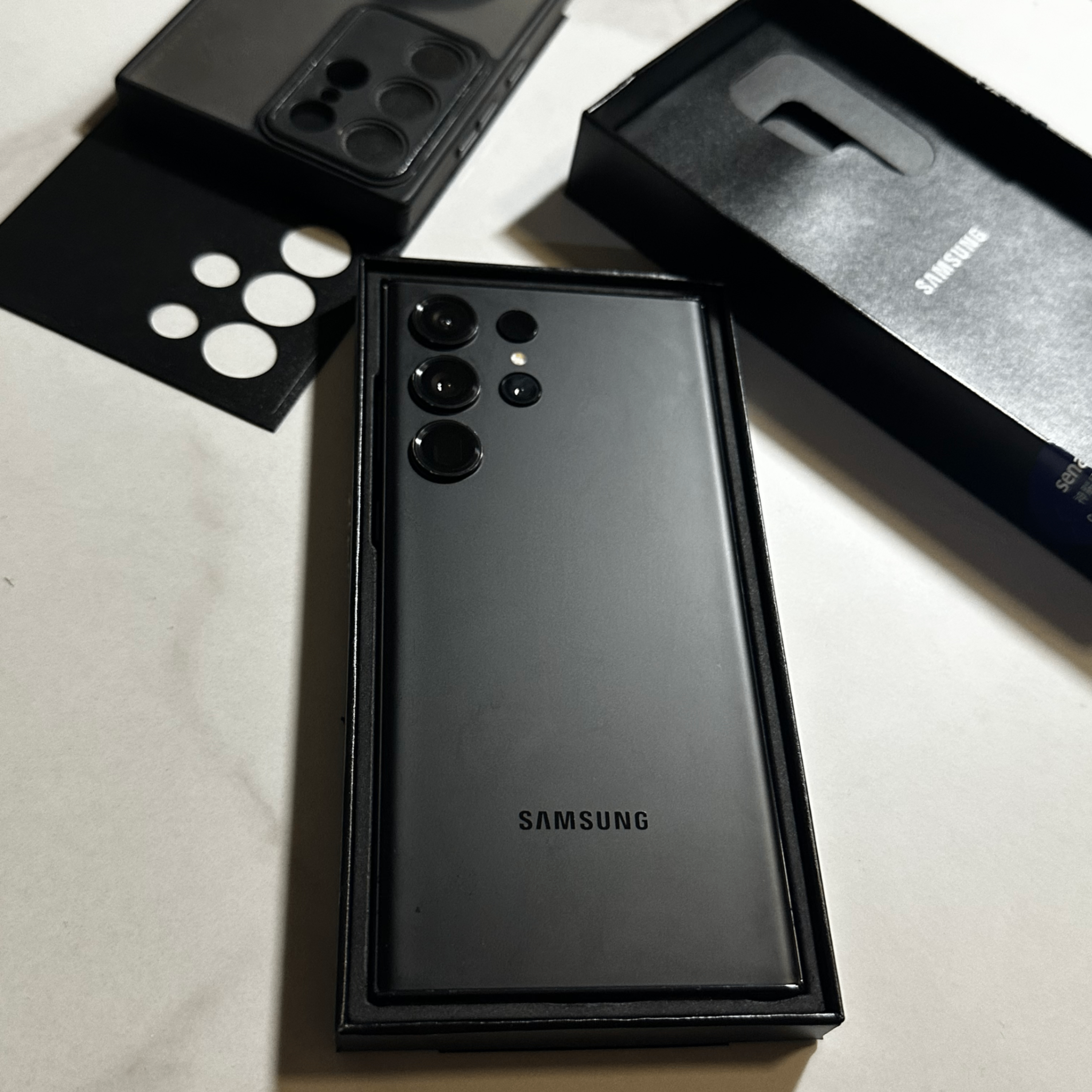 Samsung Galaxy S23 Ultra – 12GB/256GB (Phantom Black) + Box&Case
