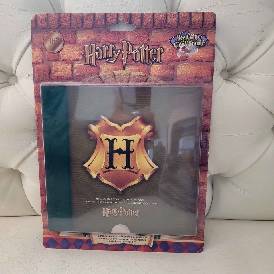vintage 2001 Harry Potter Reel Coinz Collector Board produced