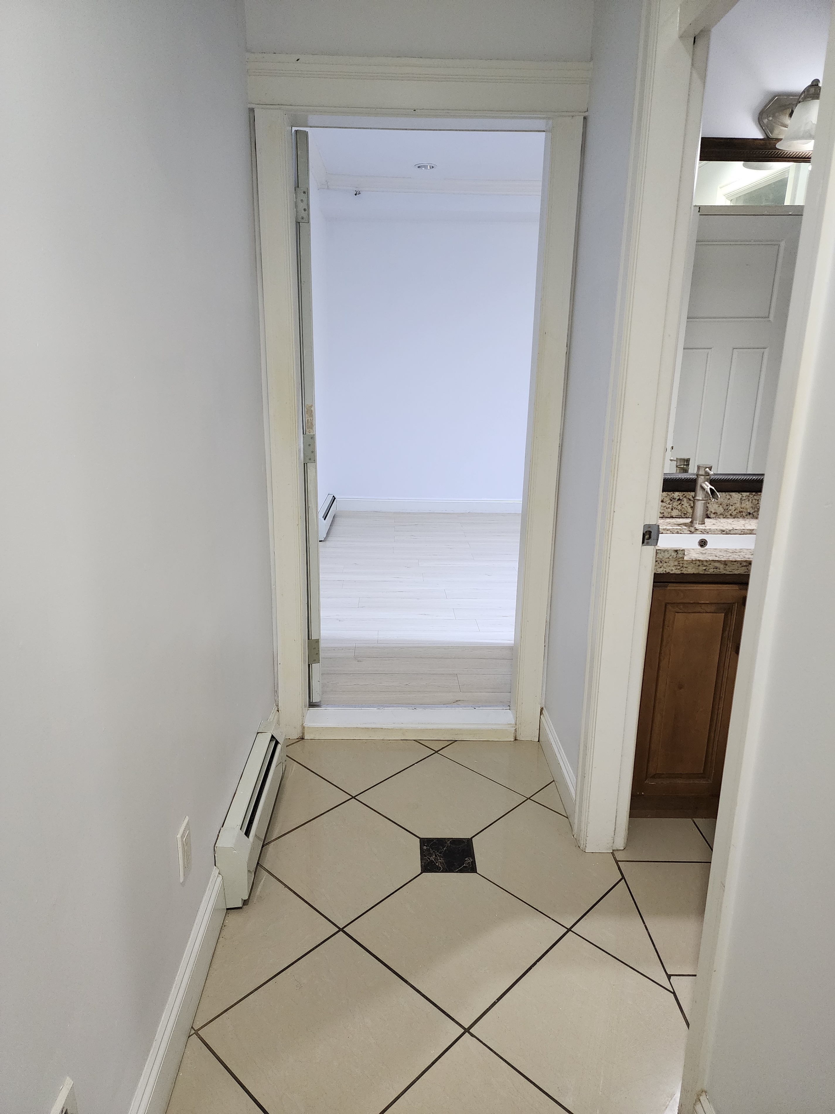 Private Room for Rent - photo 5