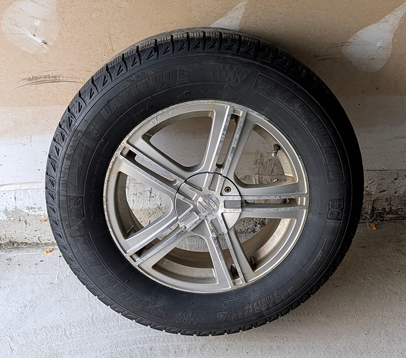 4 Alloy Wheels with Michelin Winter Tires – 245/65R17