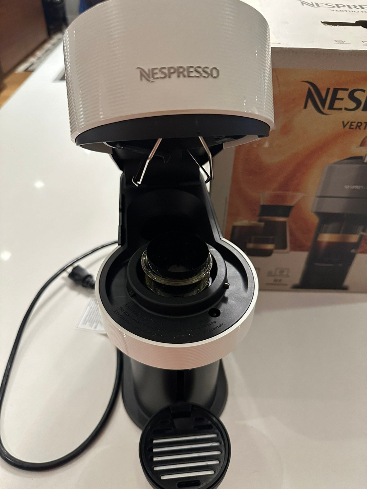 Nespresso coffee machine - photo 4