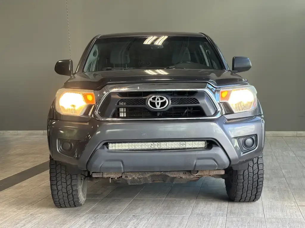 2012 Toyota Tacoma - photo 2