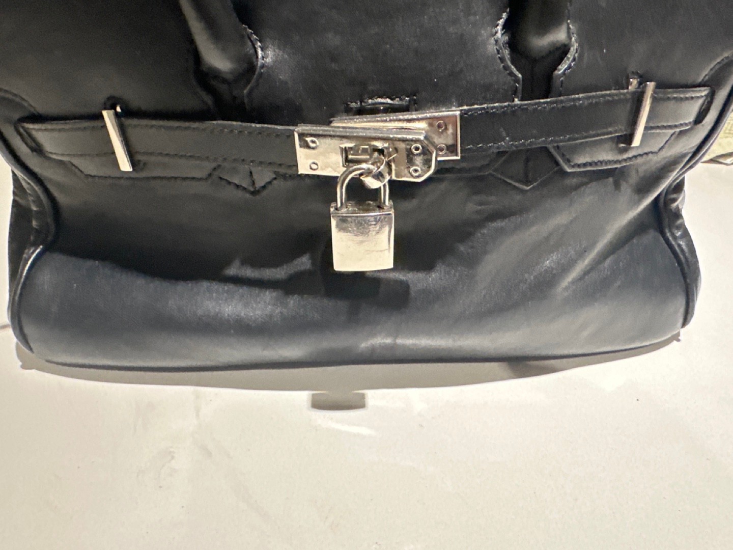 Black natural Leather Handbag - photo 2