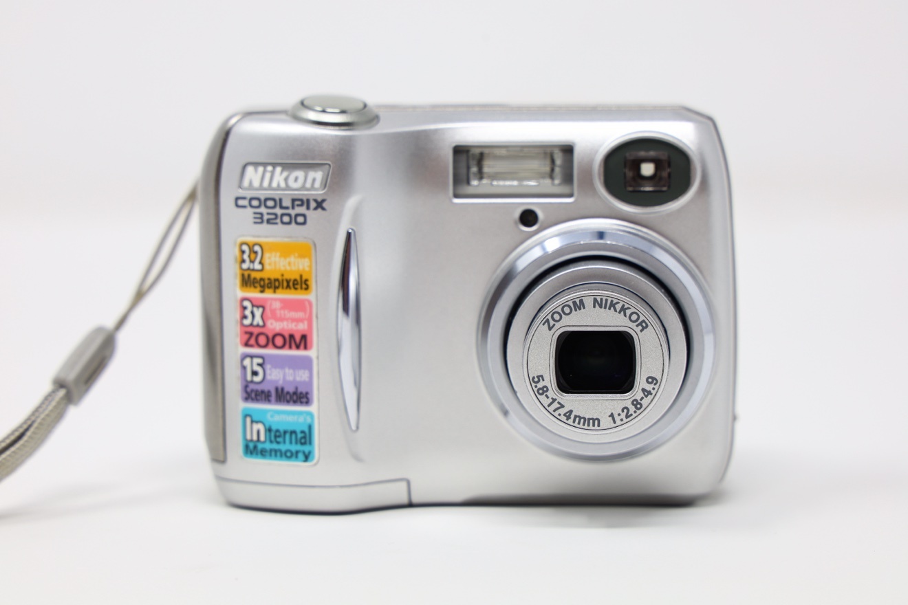 Nikon Coolpix 3200 Digital Camera