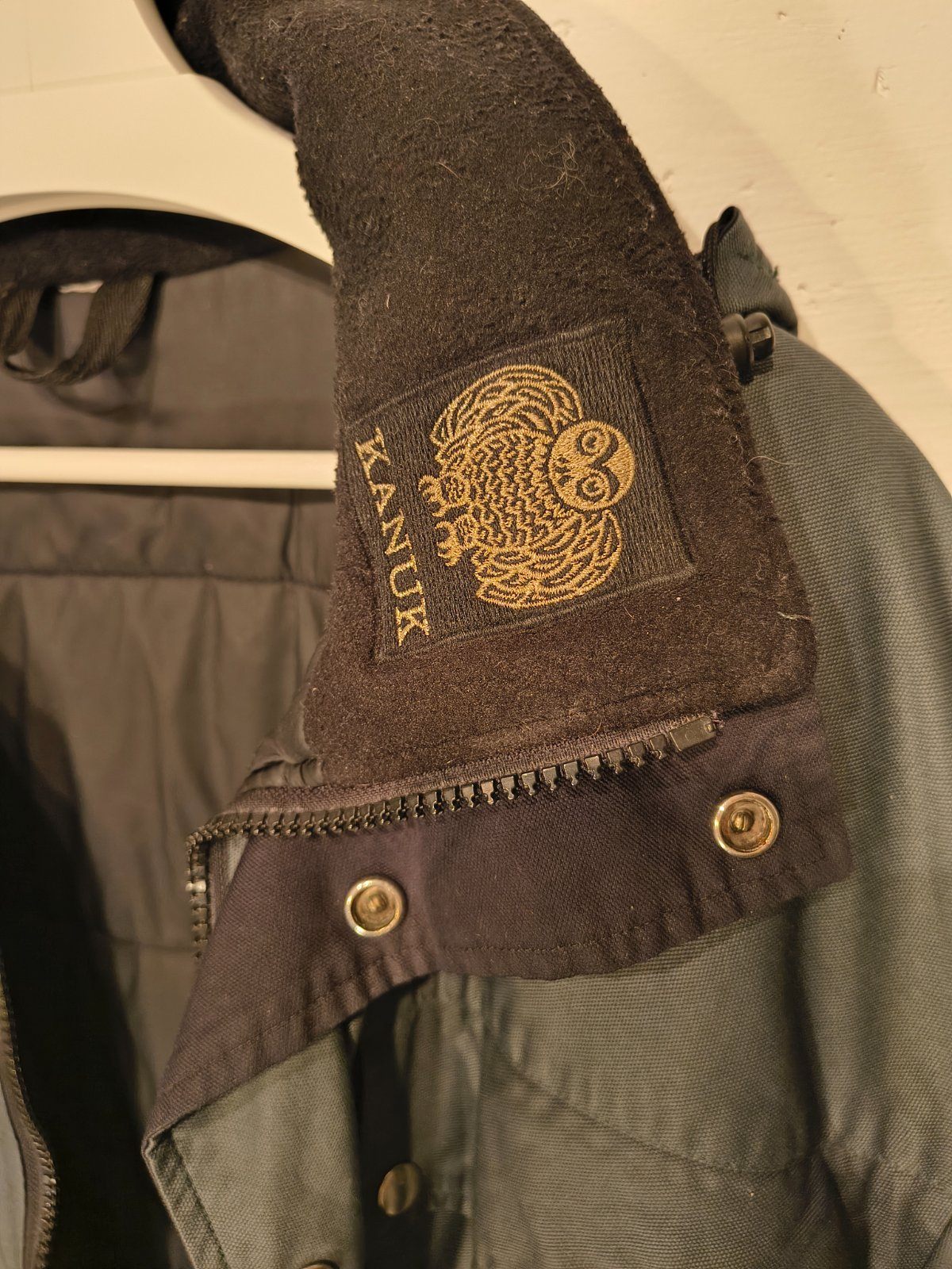 Vintage Kanuk Black Hooded Winter Parka Gold Owl Logo Made in - photo 3