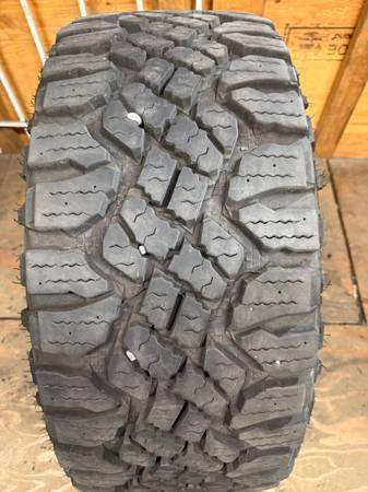 1 X single 33X12.50X20 LT 114Q Goodyear Wrangler Duratrac LK NEW