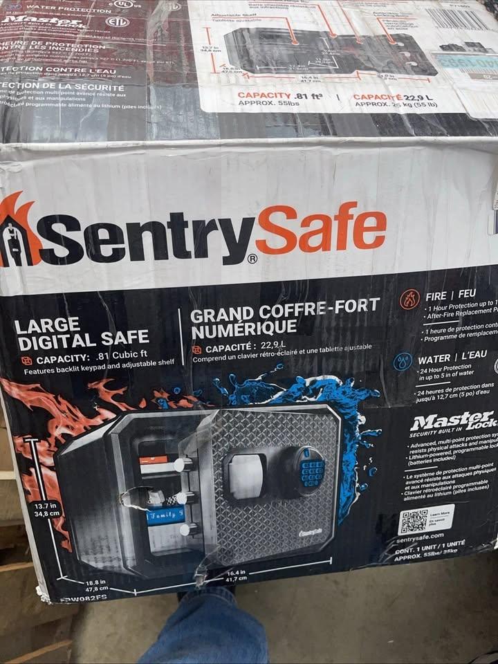 SentrySafe FPW082FS Fireproof Waterproof Safe 0.81 cu ft - photo 2