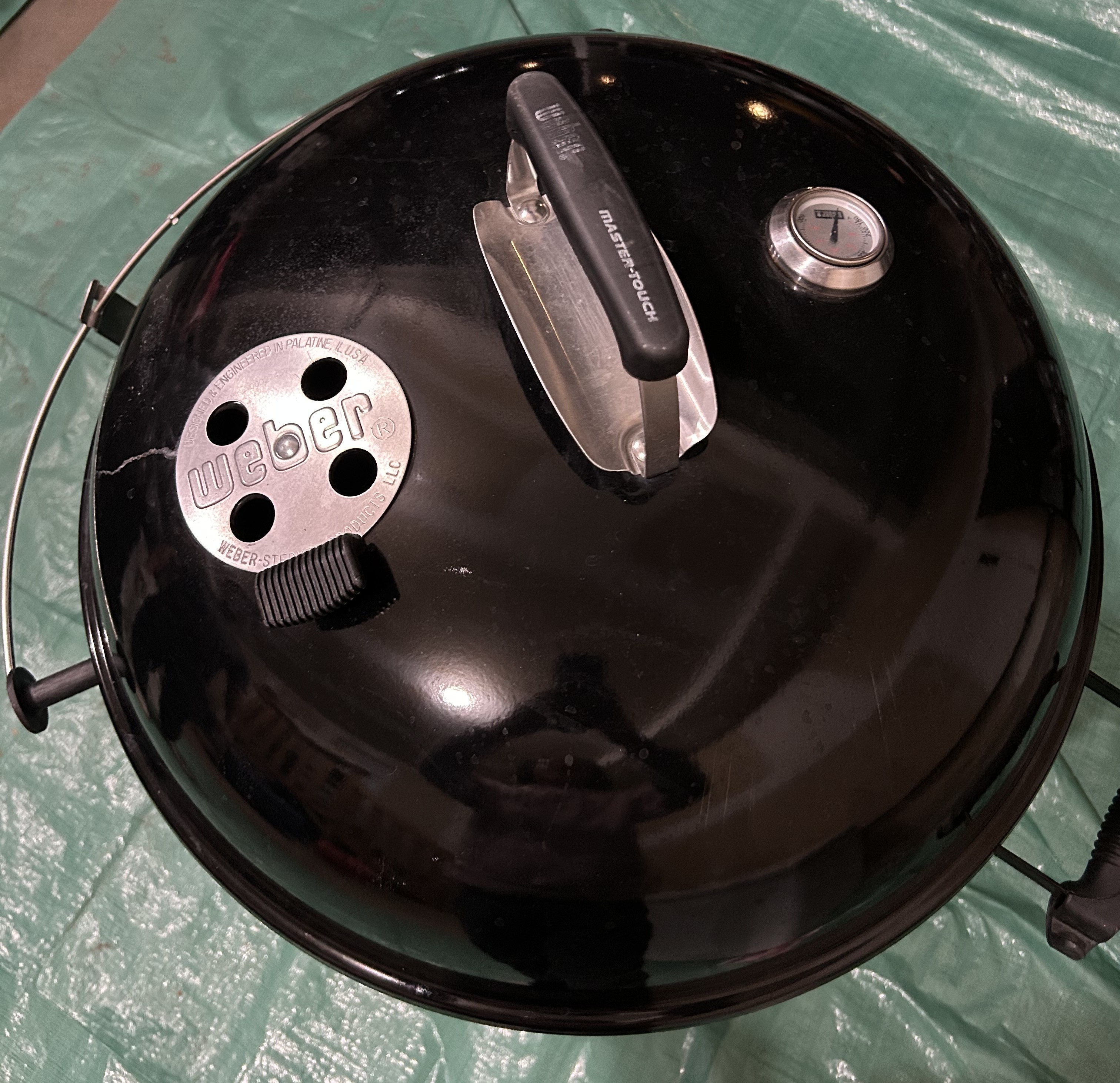 Weber Master-Touch Charcoal Grill - photo 2