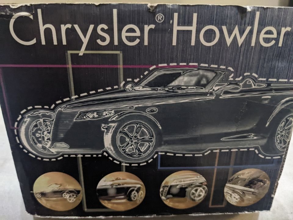 Motormax 1/18 Scale Diecast - 73118 Chrysler Howler Metallic - photo 4