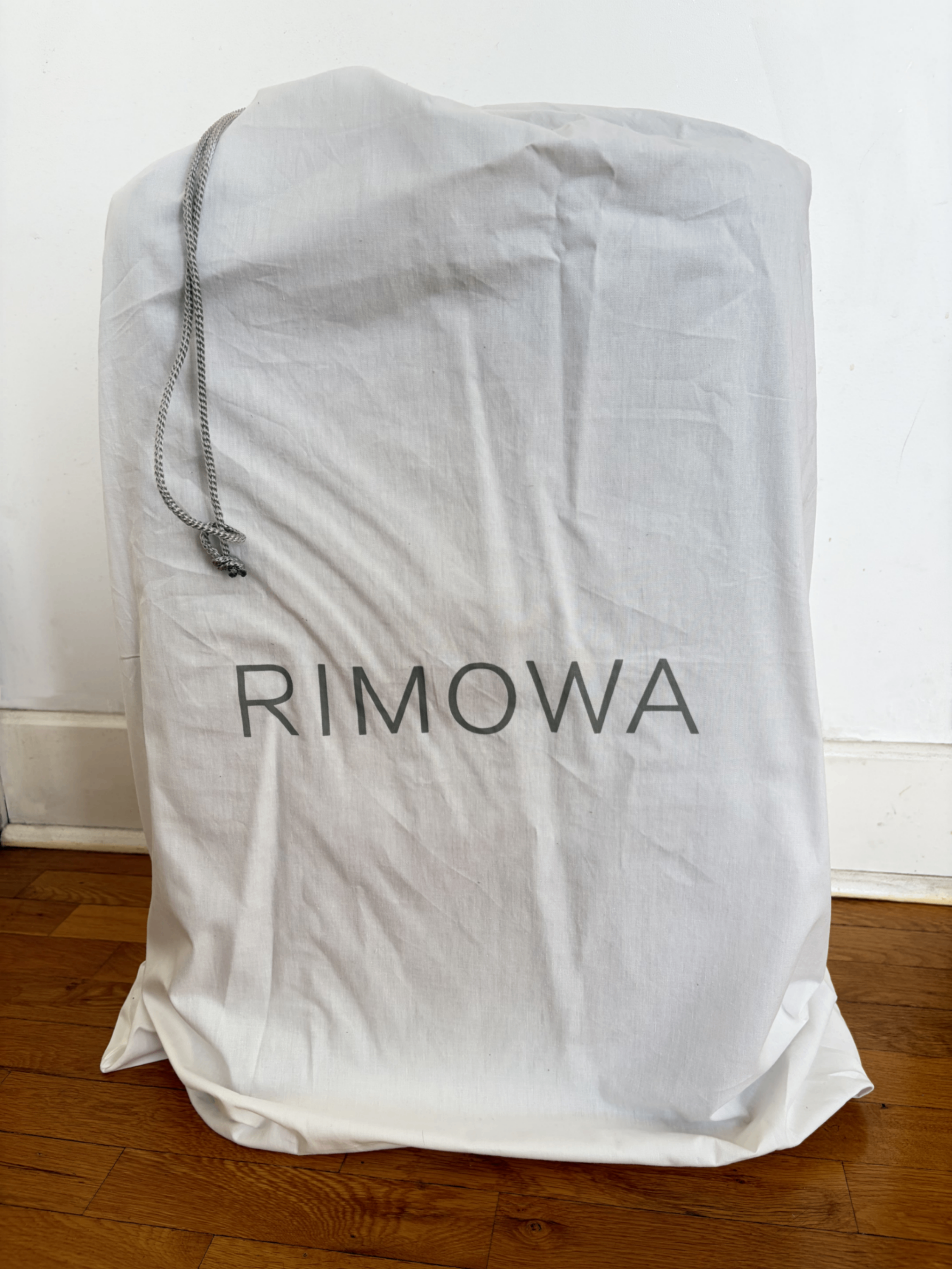 Rimowa HYBRID Check-In M Matte Black Suitcase NEW - photo 4
