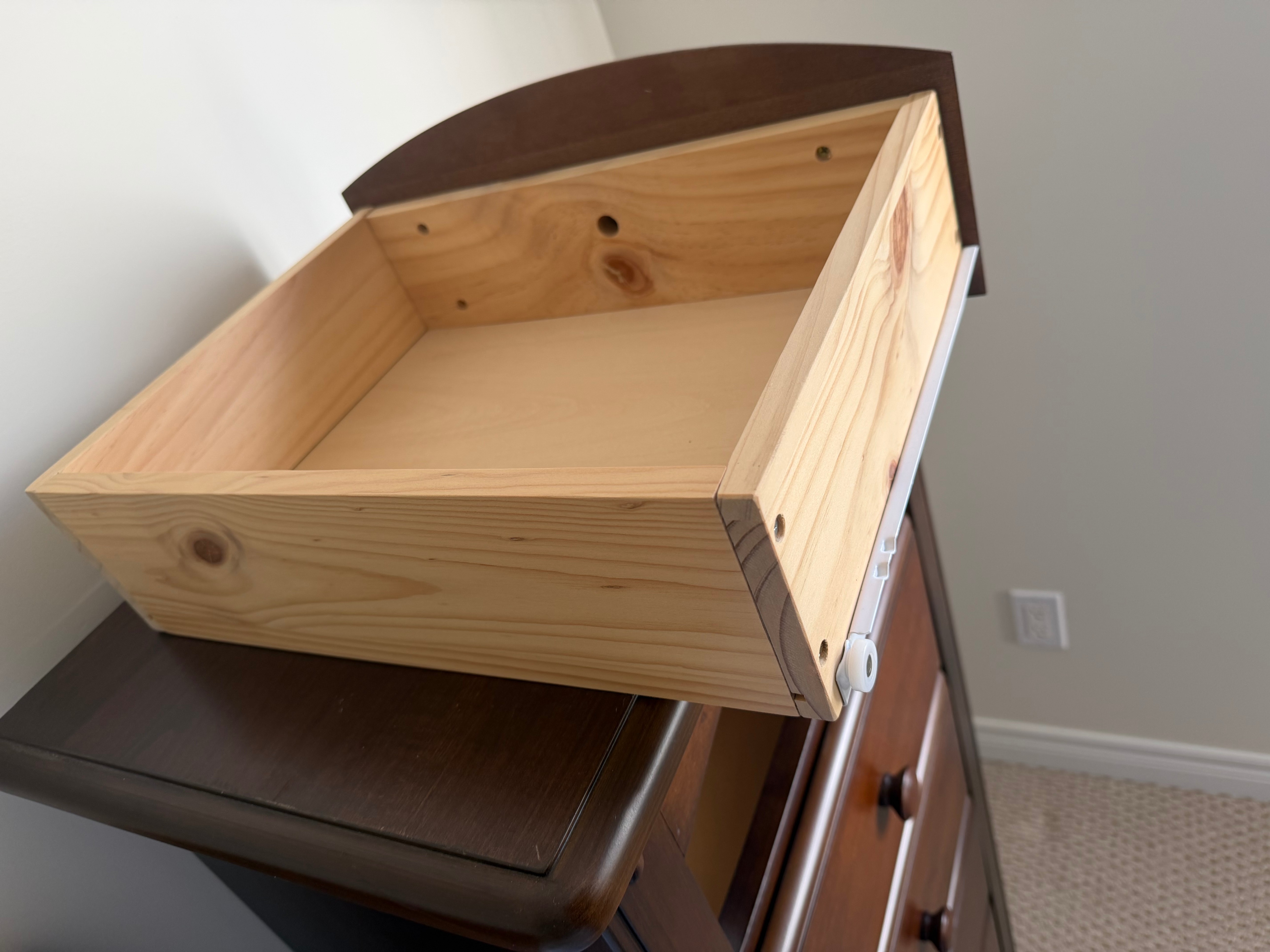 Solid Wood 5-Drawer Tall Dresser - photo 3