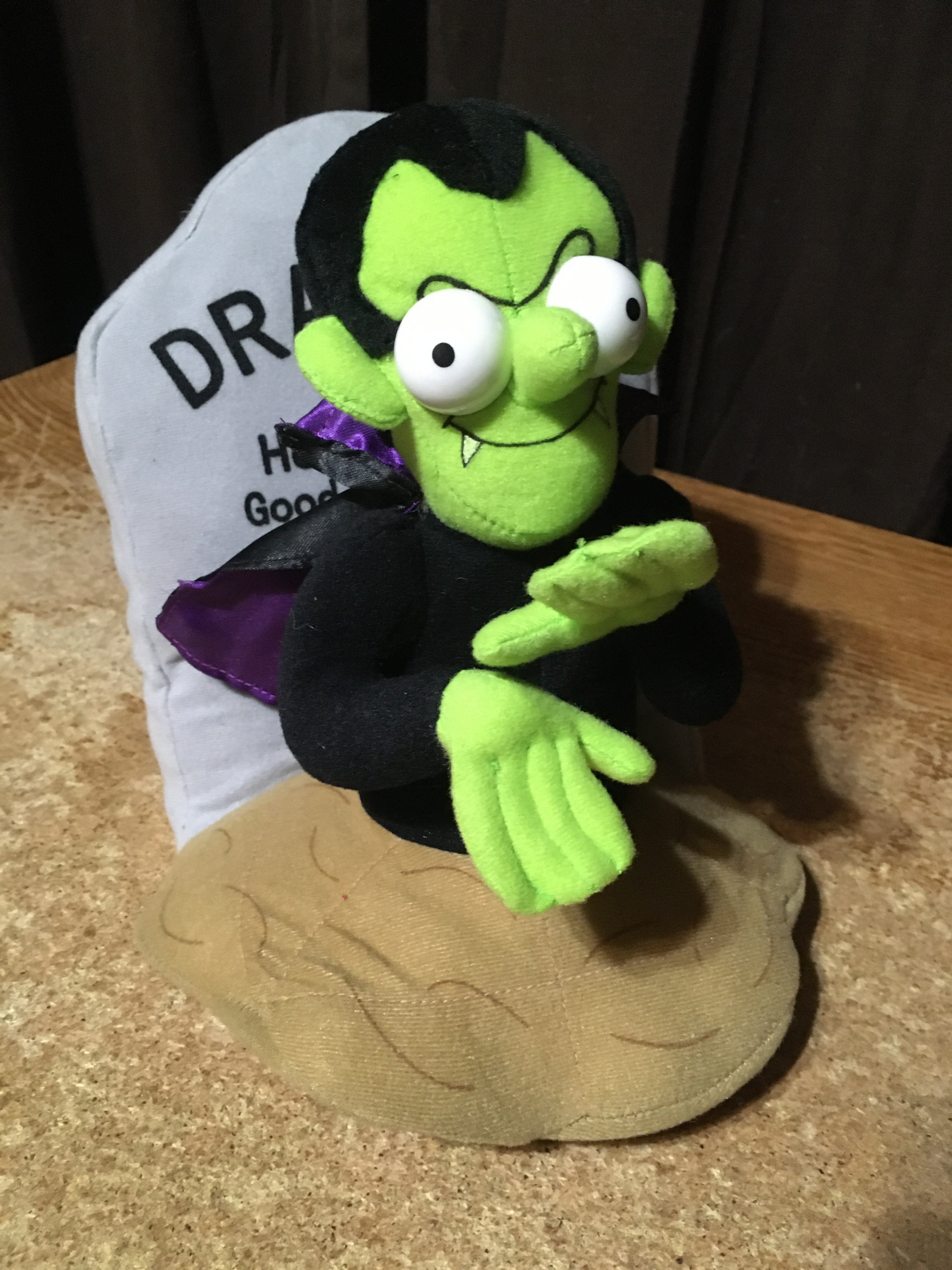 DRACULA HE WAS A GOOD VAMPIRE GRAVESTONE ZOMBIE SUGAR LOAF PLUSH