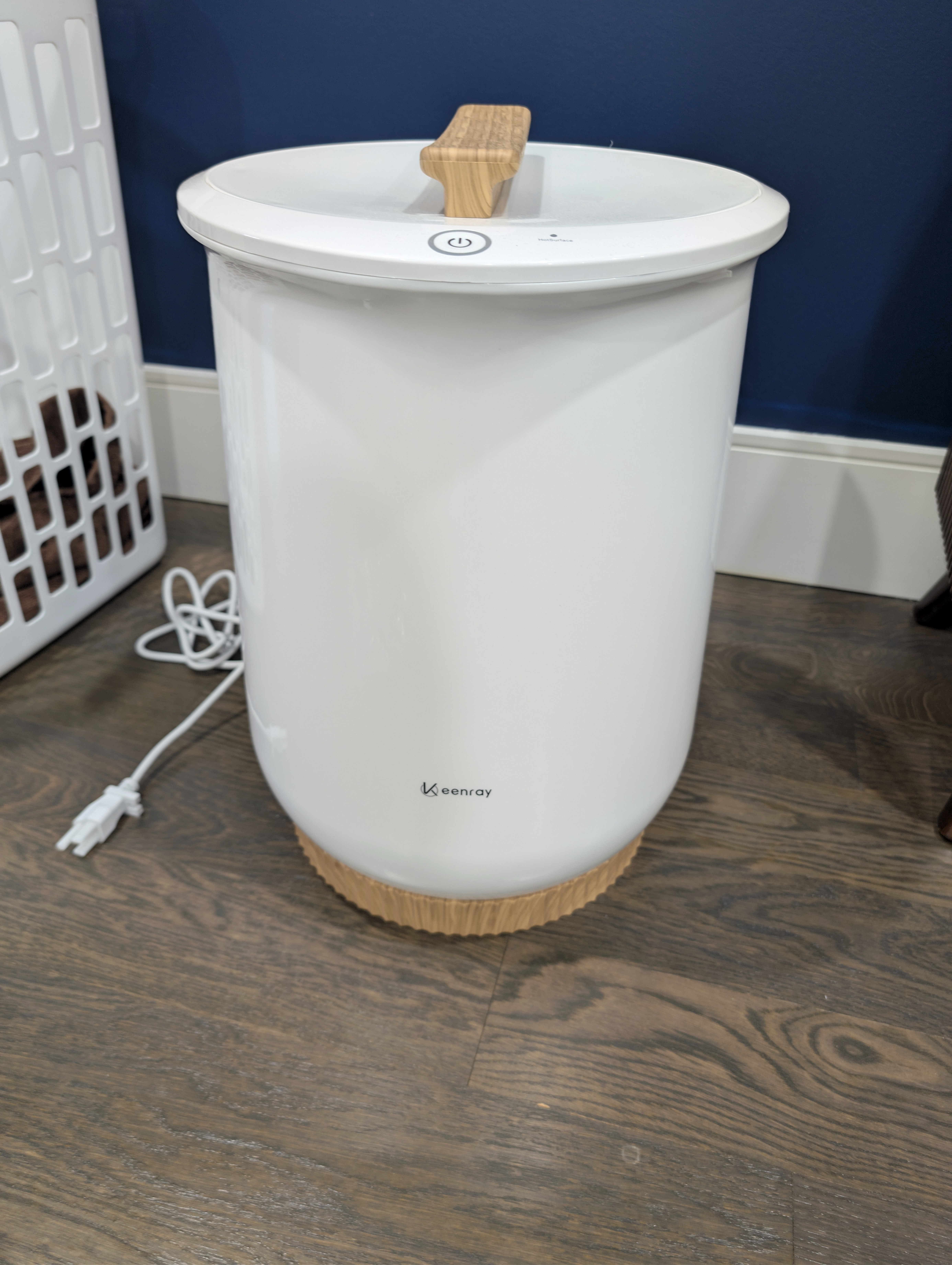 Keenray Luxury Bucket Towel/Blanket/Clothes Warmer